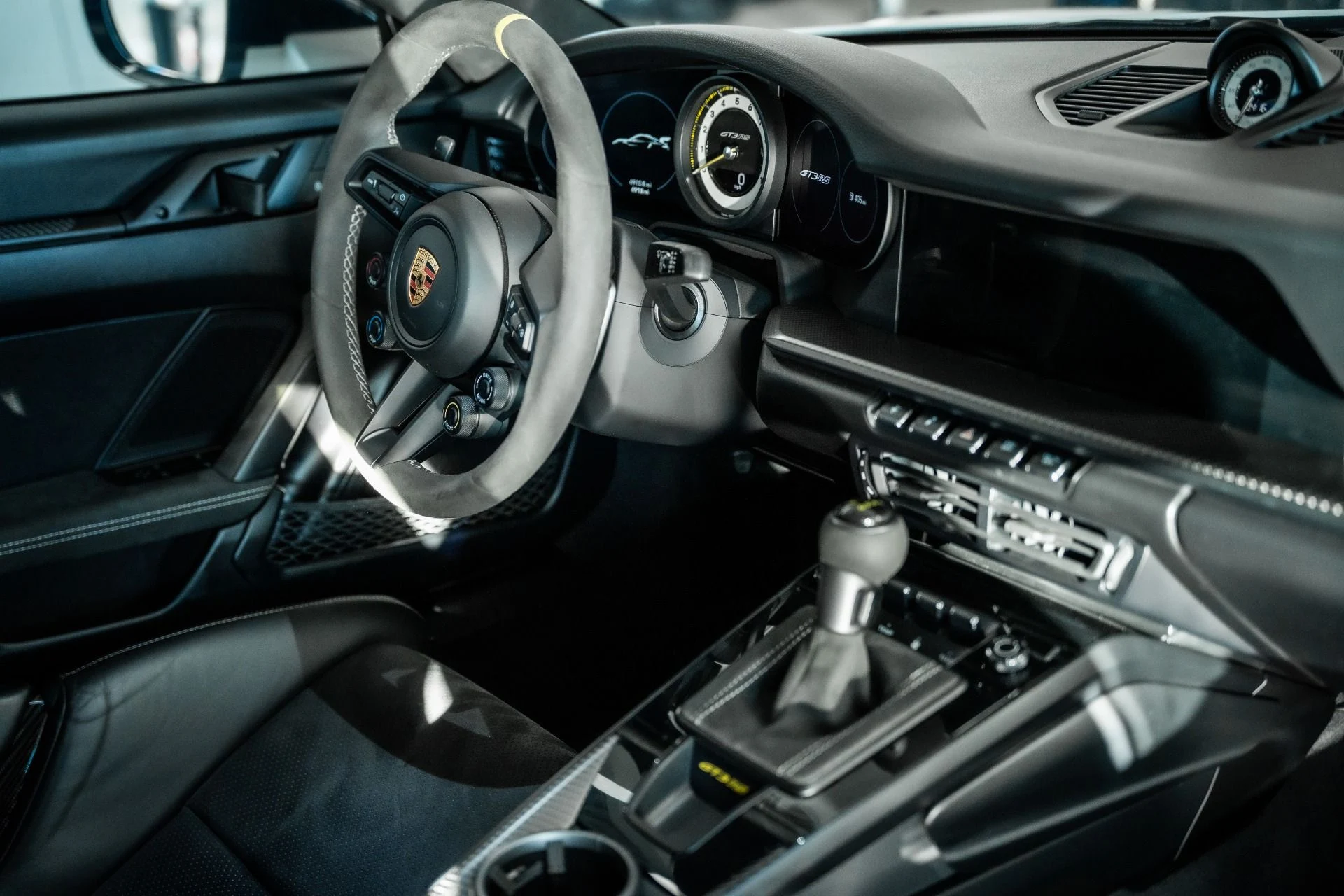 mph014_3354640227_Used_2023_Porsche_911_GT_3_RS_1769478271_3d11038b99