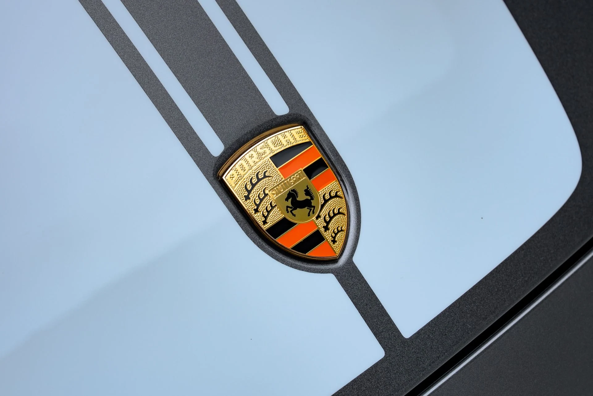 mph014_3359368800_Used_2023_Porsche_911_Sport_Classic_1776441930_bc65513e2f