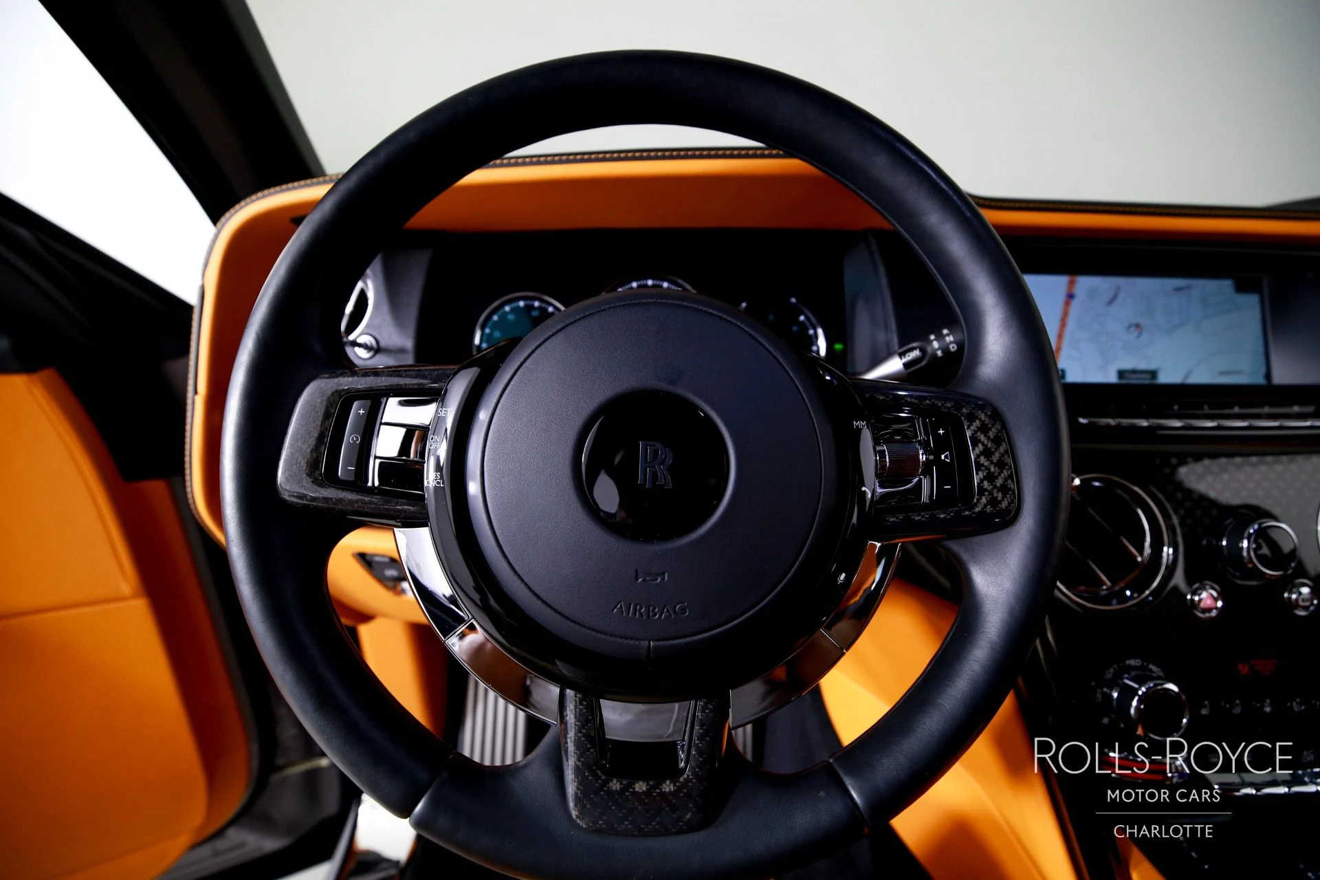 mph014_3367606617_Used_2024_Rolls_Royce_Black_Badge_Cullinan_1765396280_941de158c8