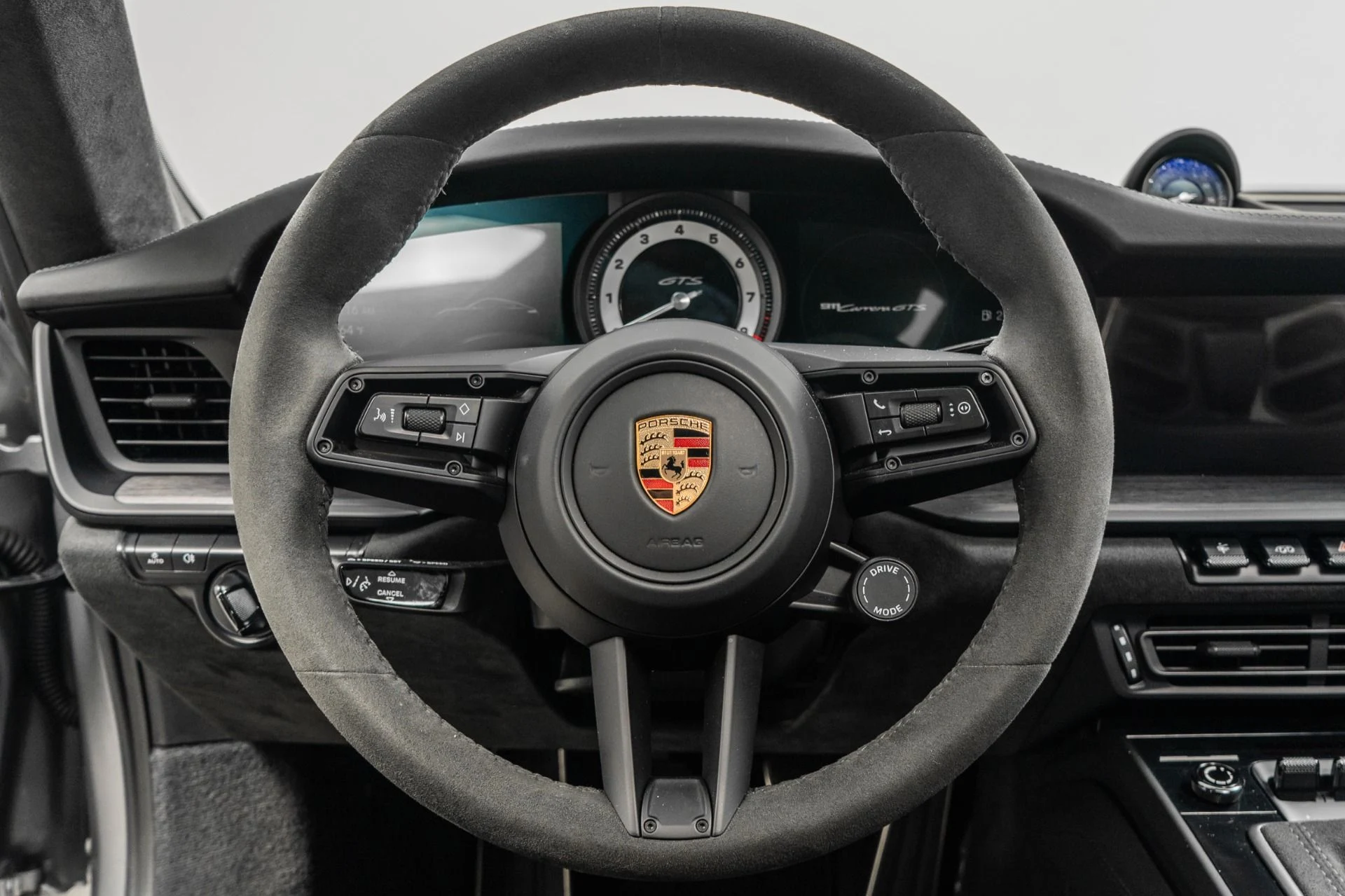 mph014_3372259011_Used_2022_Porsche_911_Carrera_4_GTS_1761075879_d0b68bfa99