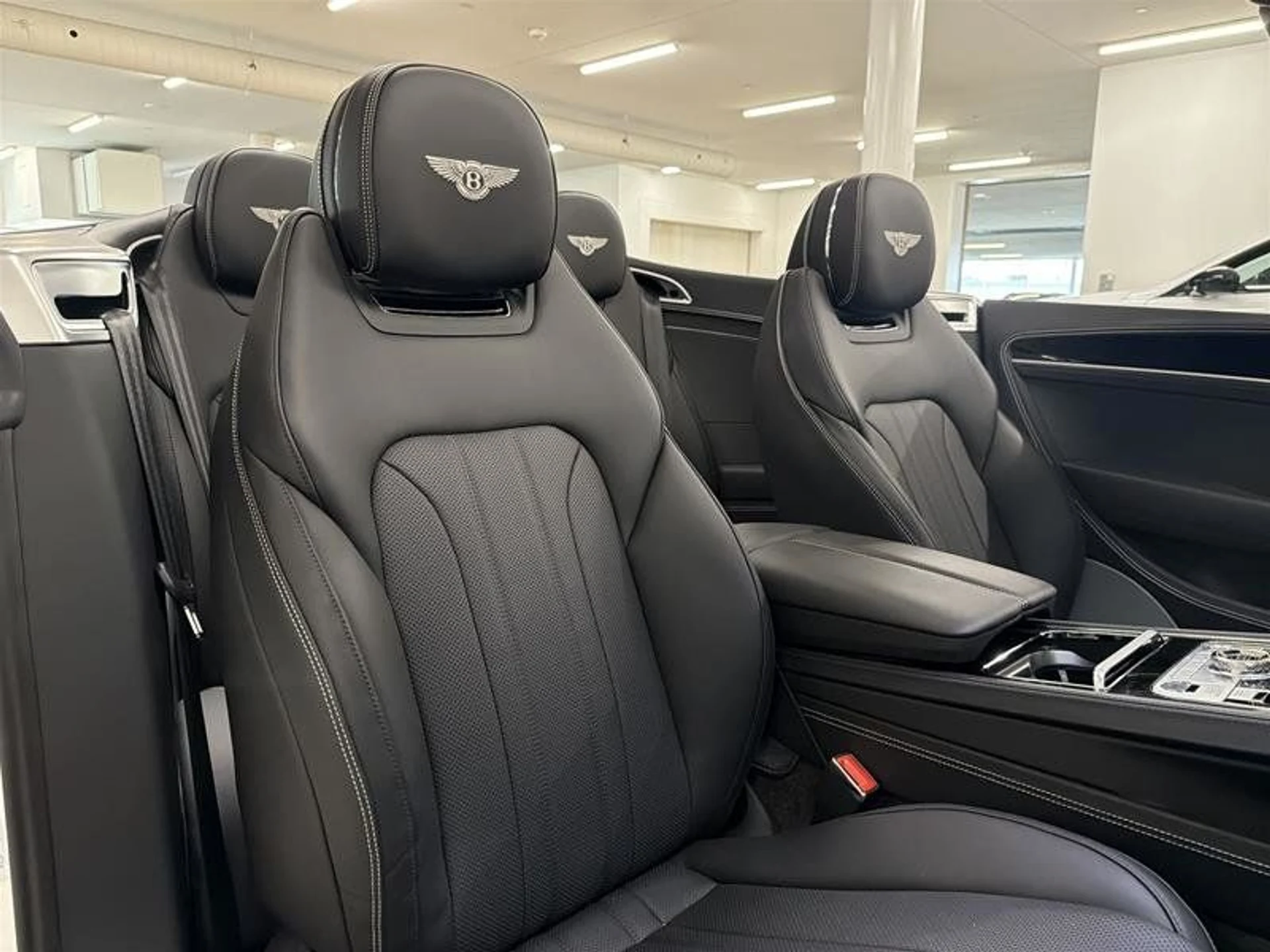 mph014_3380376528_38301087_07041_wo4244nx_a2fa23bc97