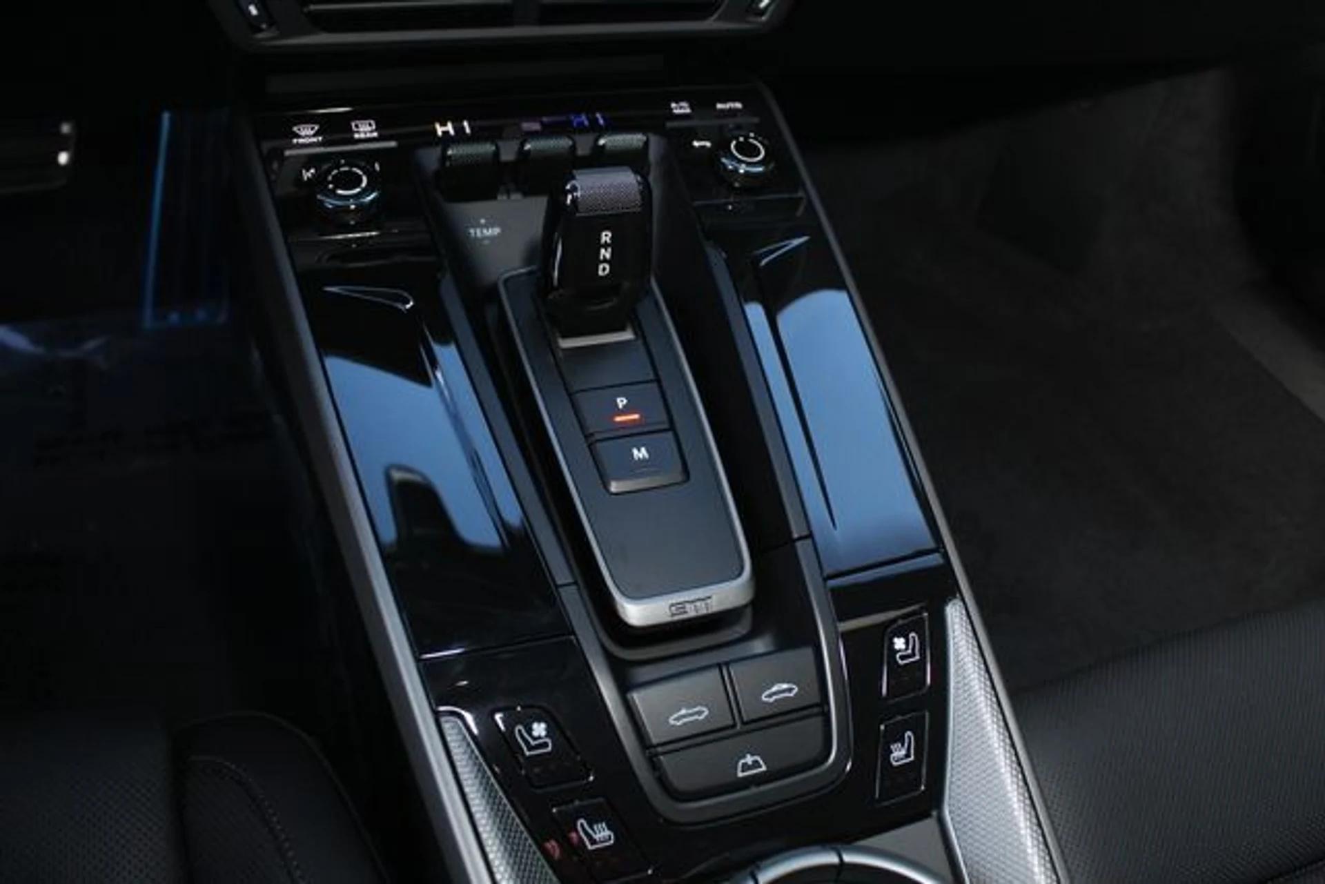 mph014_3385257526_33f5f6f9c79a17aa395855574a15e867x_1a5561d8cf