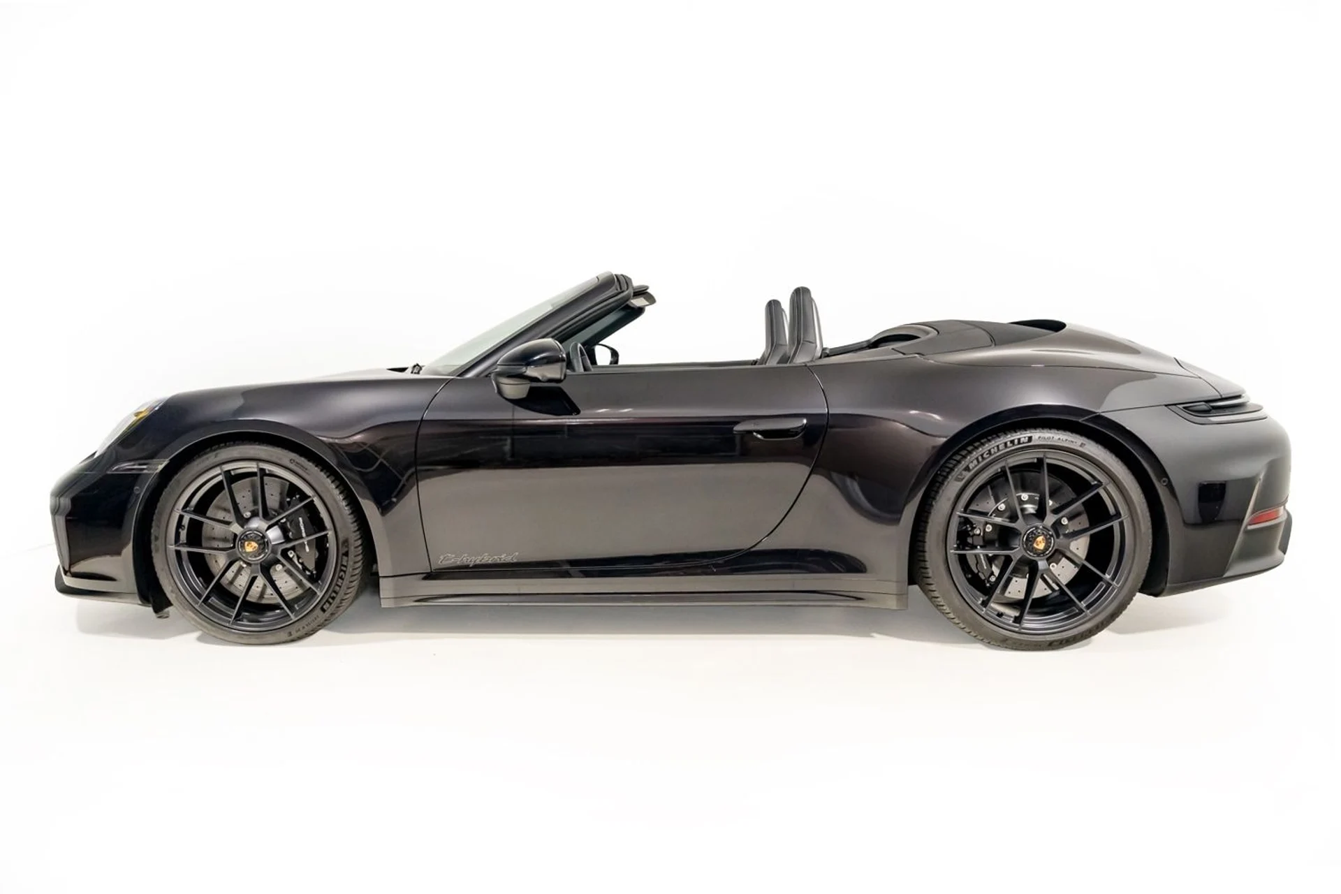 mph014_338750900_aa7fa76504164ed0ac9c3e12cf5693f1_858e590b6a