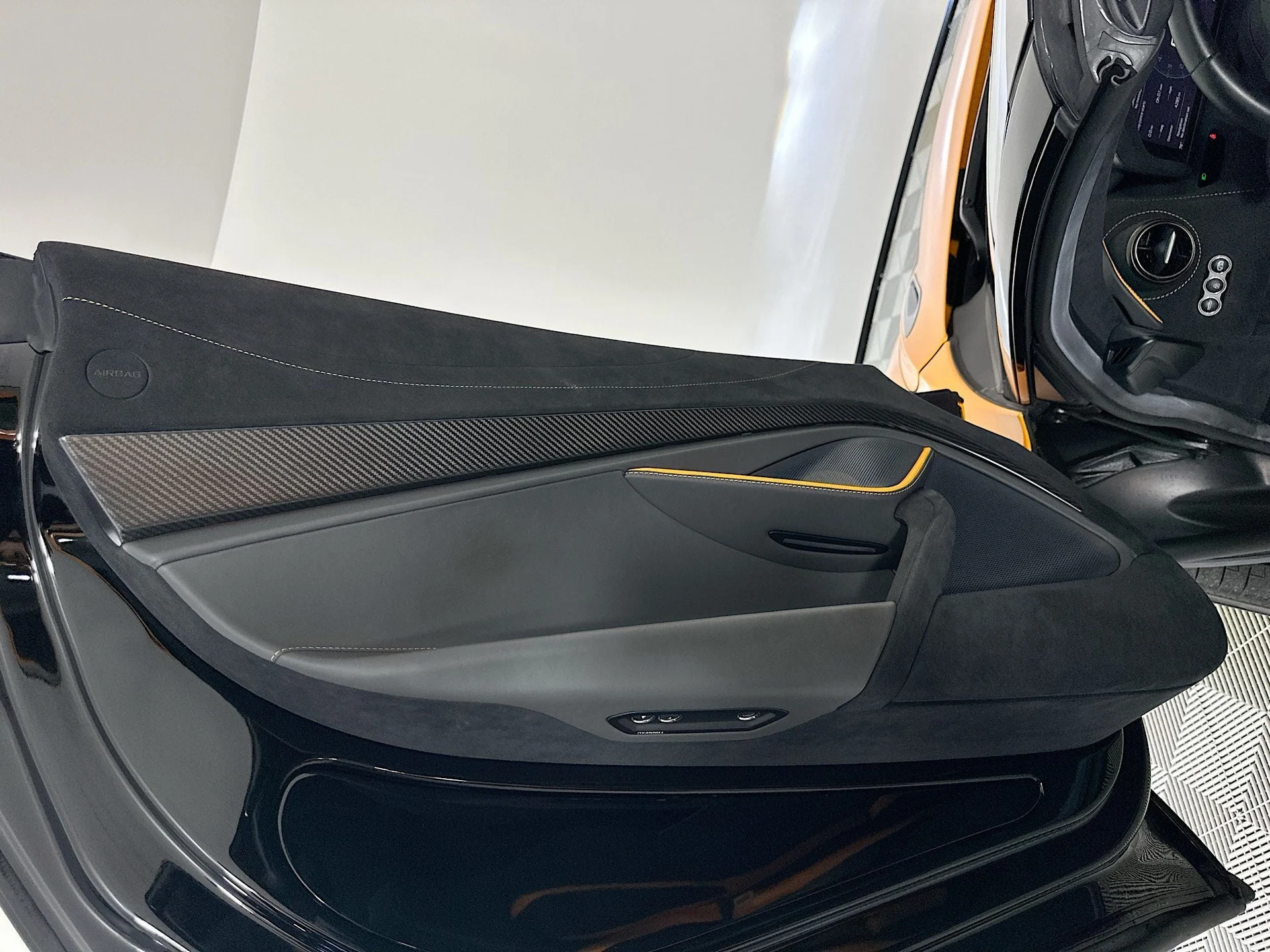 mph014_3394484363_15_a0d2740630