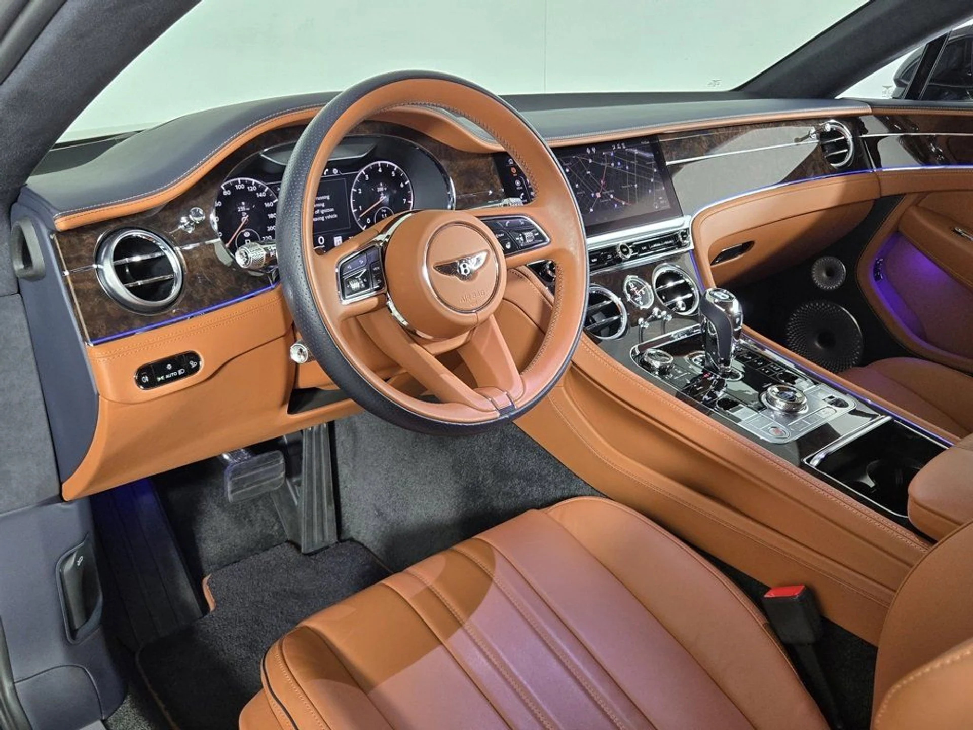 mph014_339634375_b4088817a8104158a7f50e752c3c37d1_28286ffad7