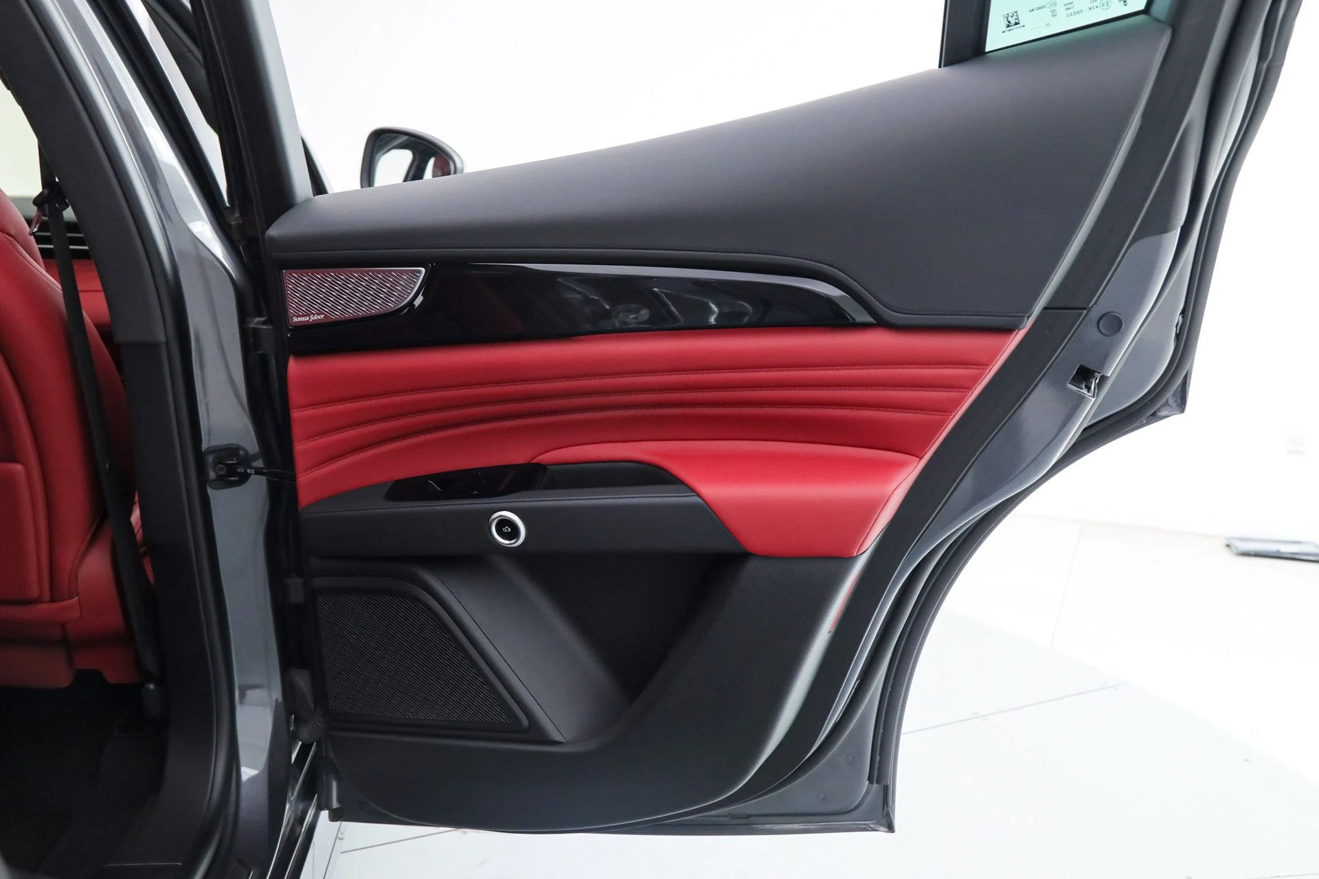 mph014_3400745003_e41aff7b47e506ad9d344817e1589800_442f9e2bf1