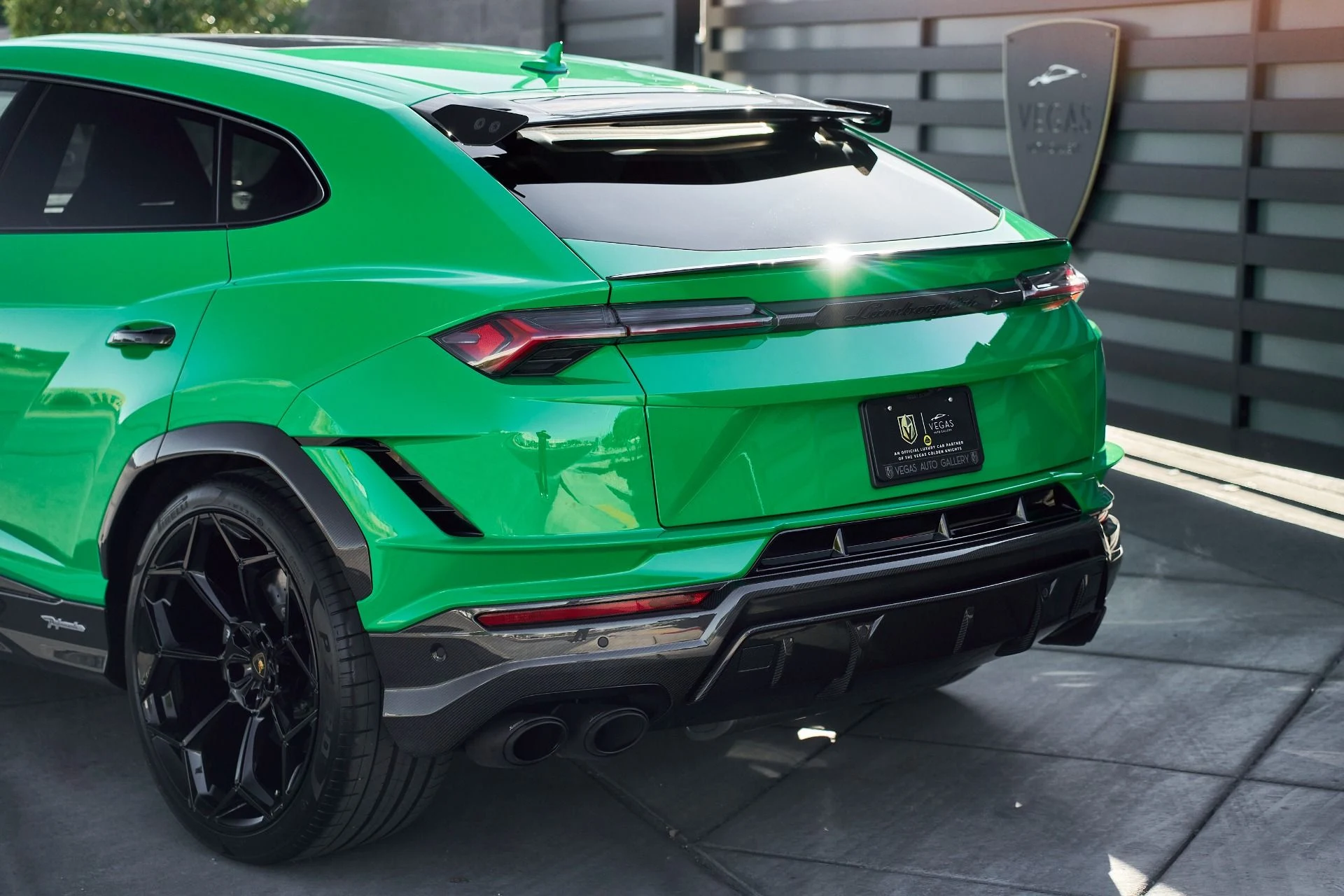 mph014_3403416204_Used_2024_Lamborghini_Urus_Performante_1764124746_99da616ba2