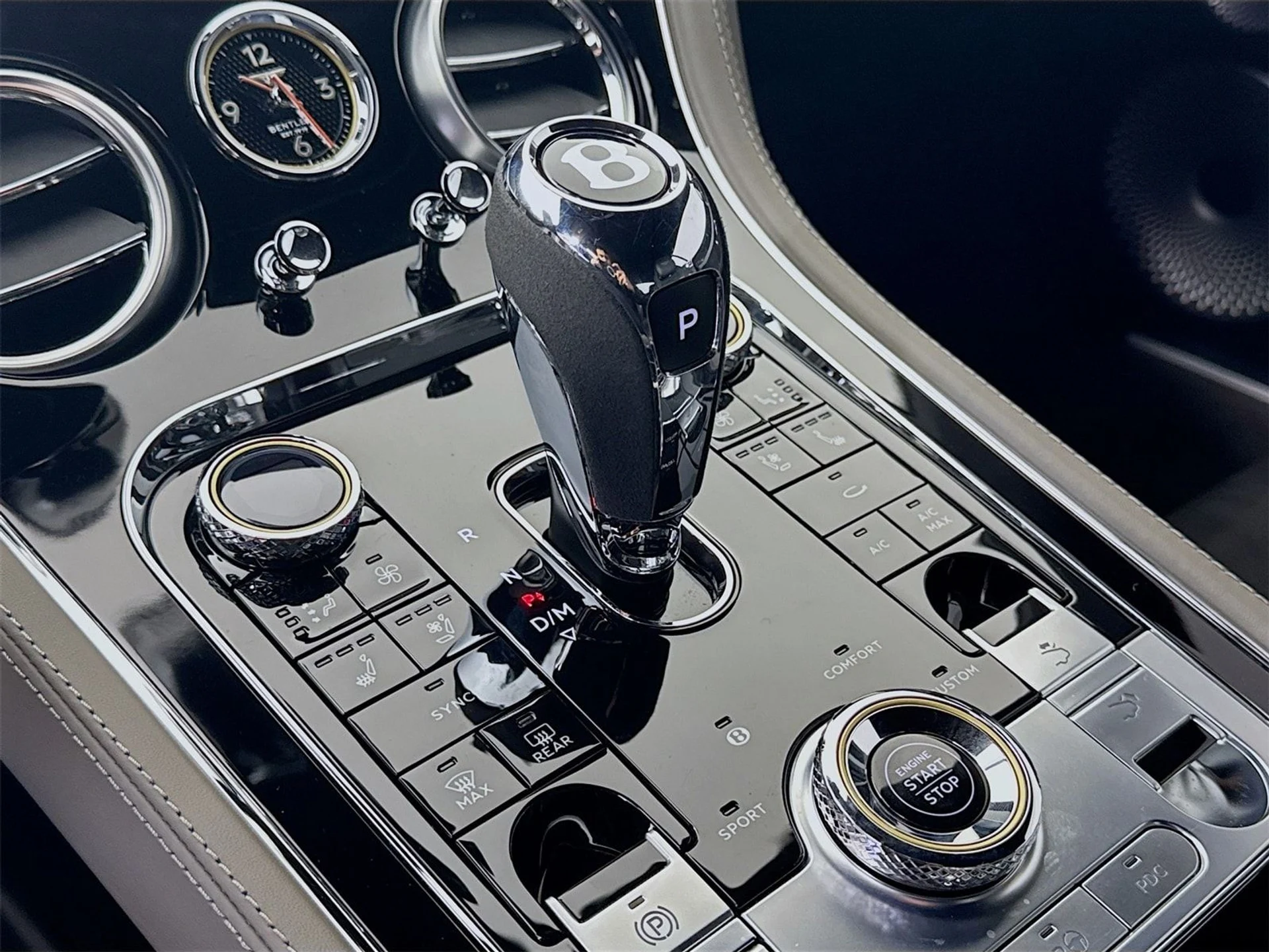 mph014_3411159641_dbc6fe0f0f7f01d837c662cb298af68fx_ea9106dc63