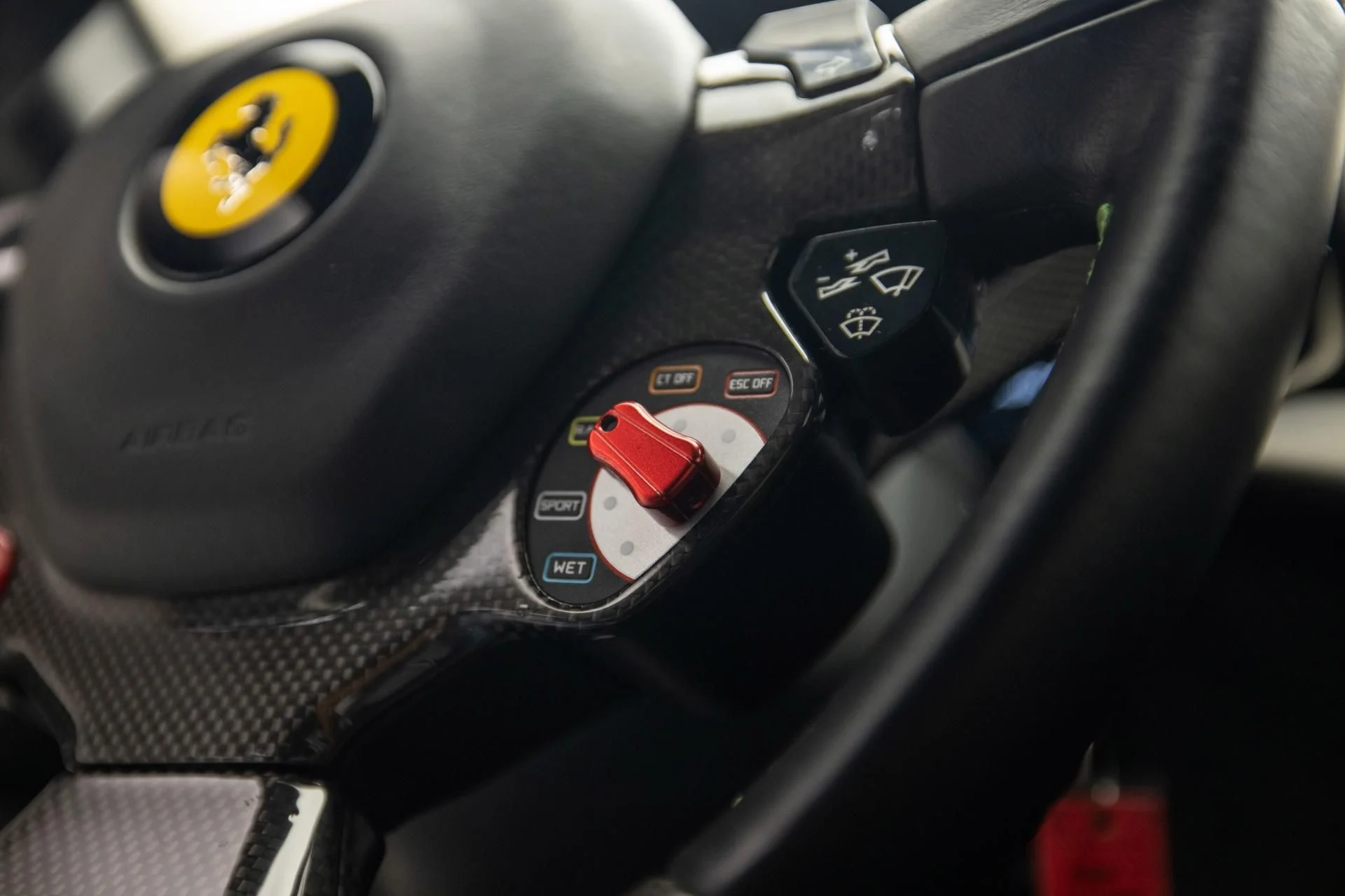 mph014_3419982131_Used_2014_Ferrari_F12berlinetta_Berlinetta_1755332501_7fafe391e9