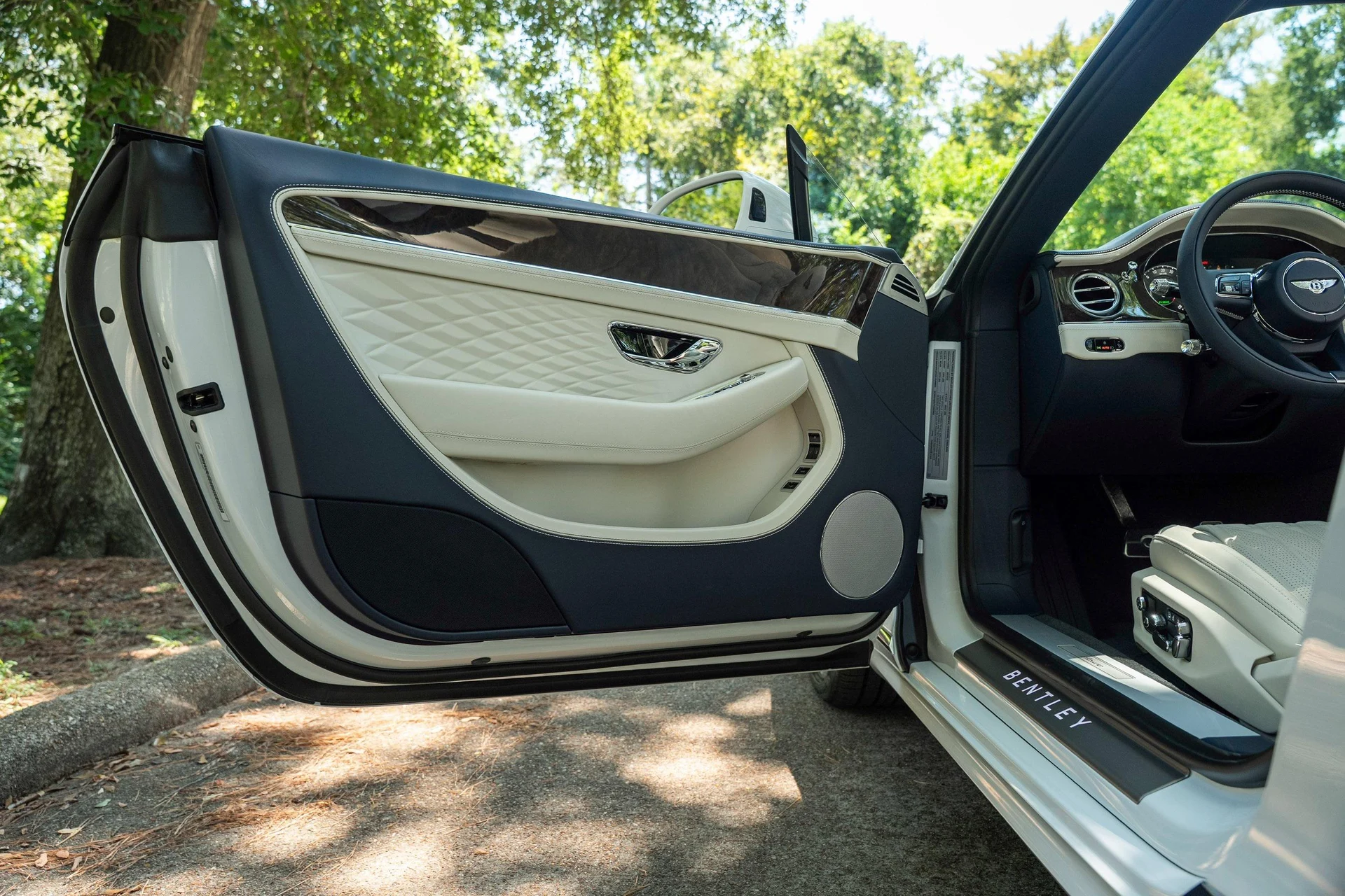 mph014_3423906225_451284869_695f54569054447ae61080a4_ef8efd11a0