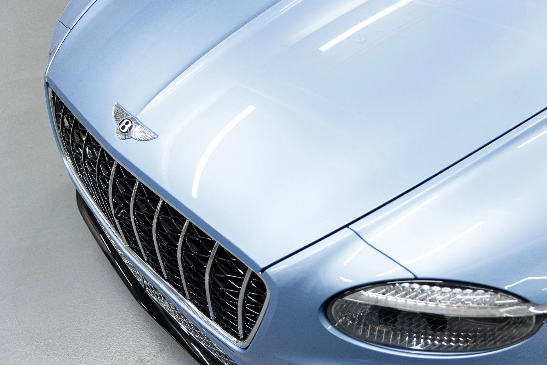 mph014_3426085796_93334059d7c7668b31858a45810bc831x_3d39111354