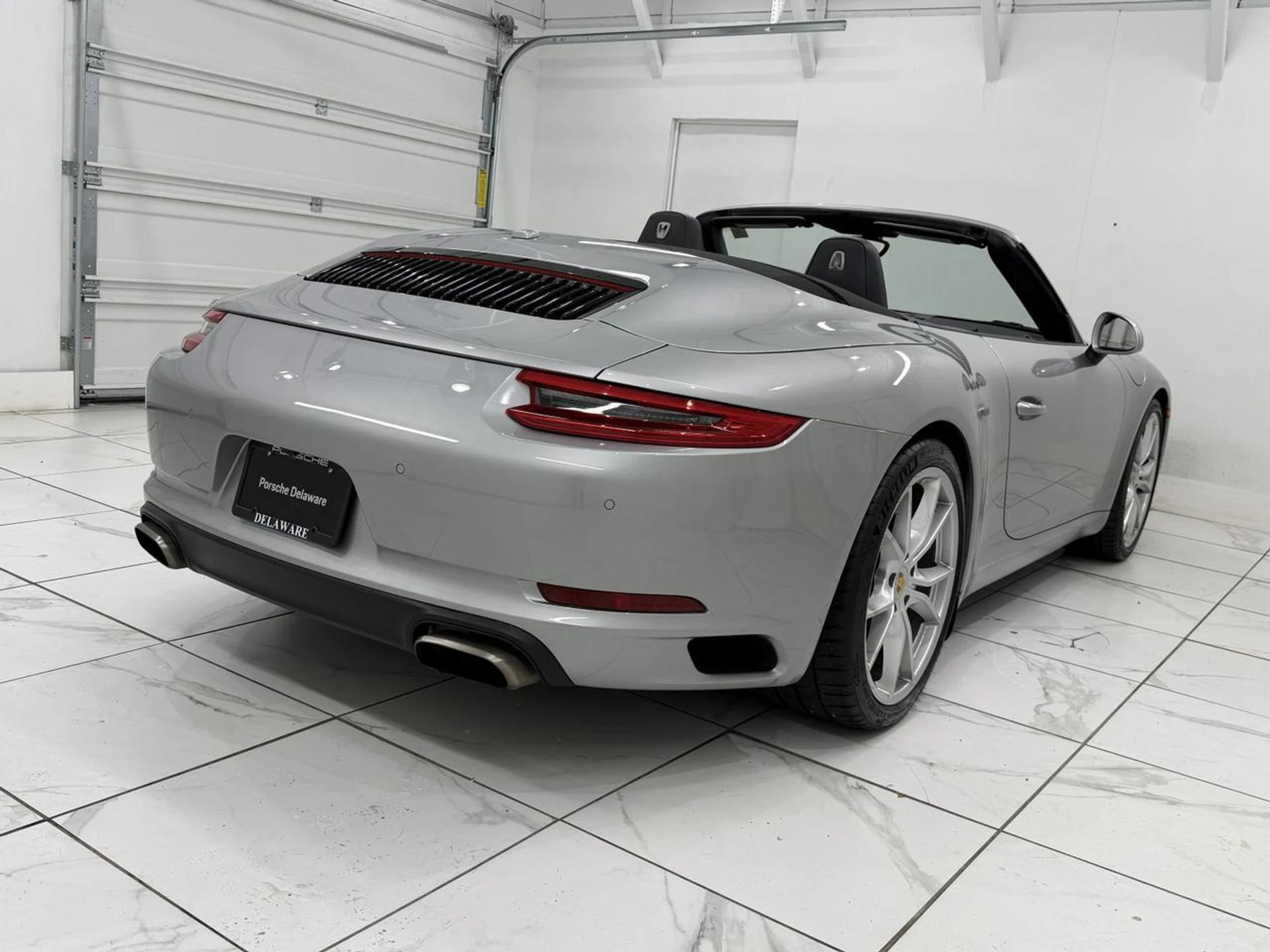 mph014_342633185_991286f22e0f64e29645db9c7c31afb7_2fb646b889