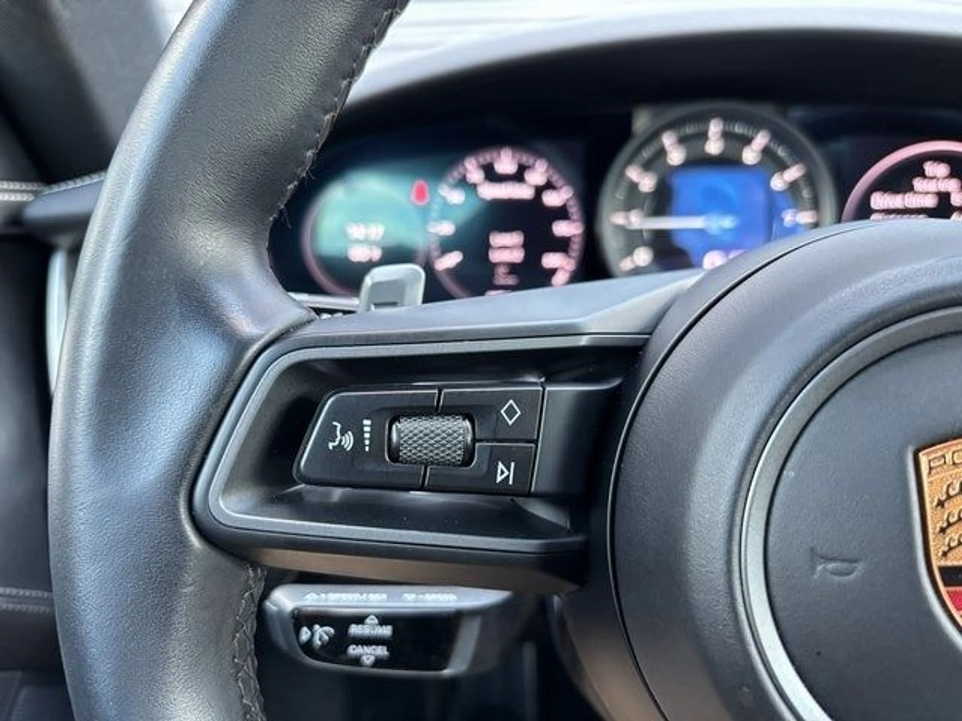 mph014_3433067322_1506cb468b883d6160193ab669a6061bx_9f38320d6e