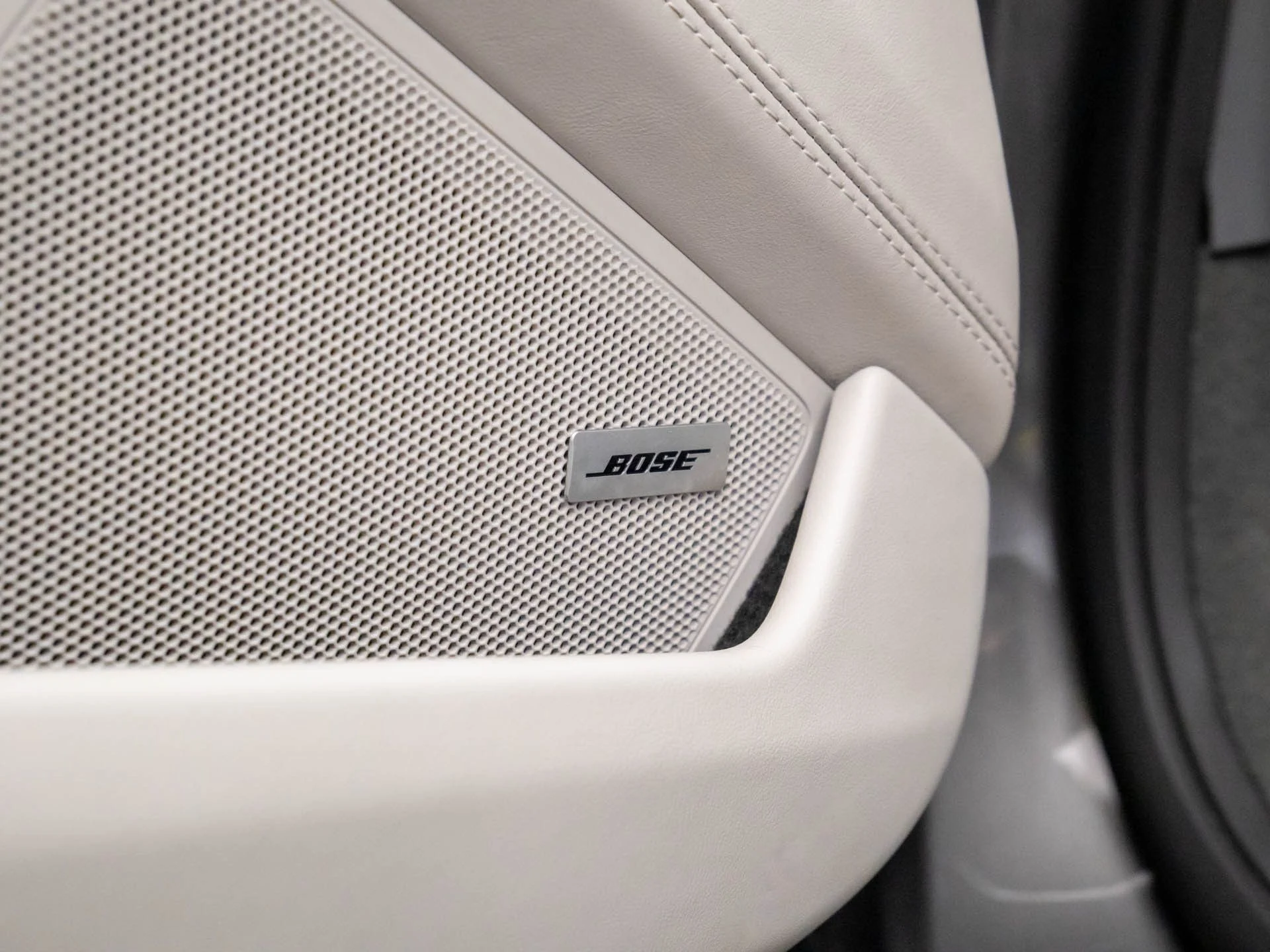 mph014_3433111763_3f4387713d8965eba2dc0f49122e0565x_4b74619e4c