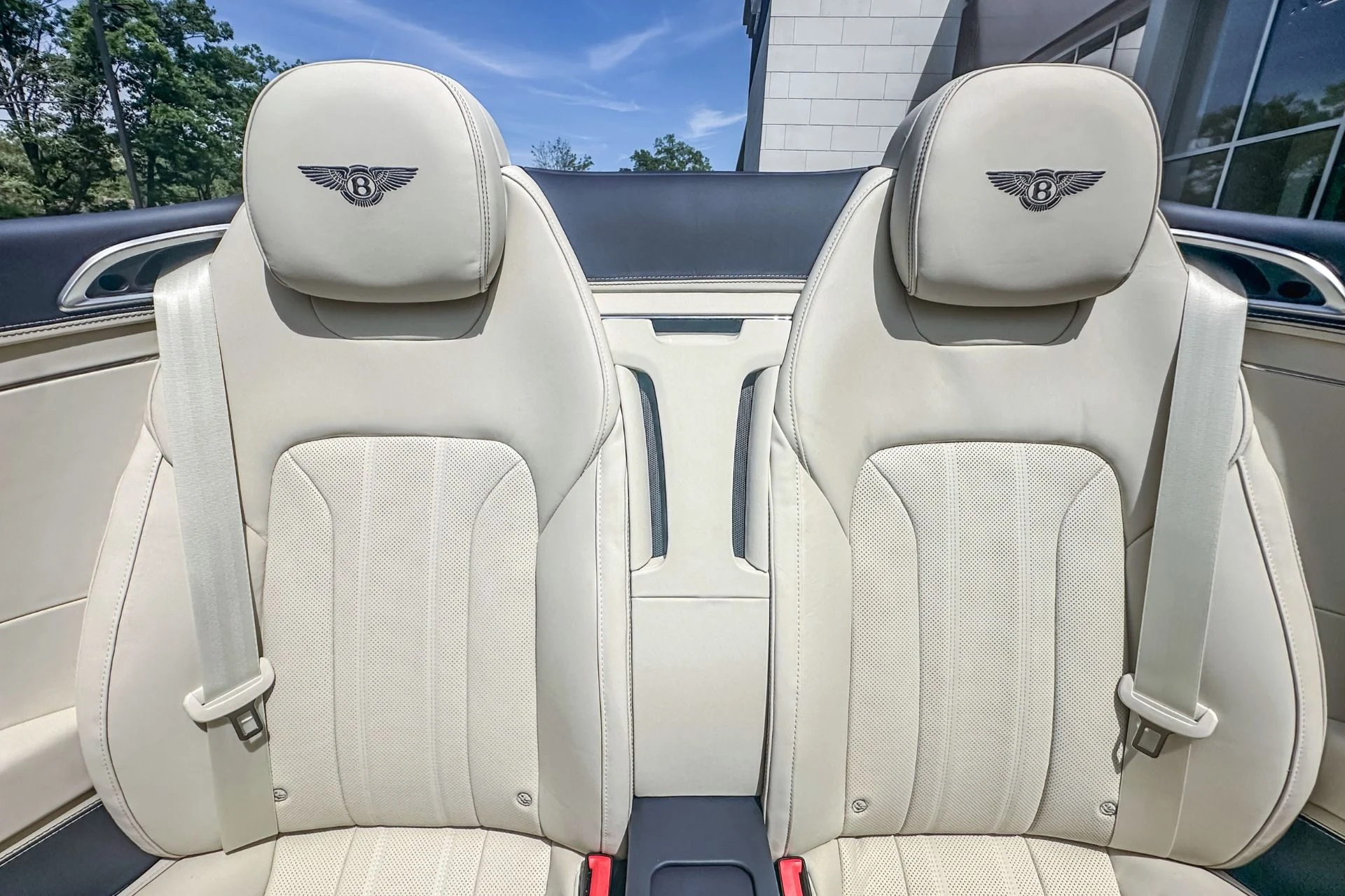 mph014_3436878326_New_2026_Bentley_Continental_GT_GTC_1779707552_bc779f9f52