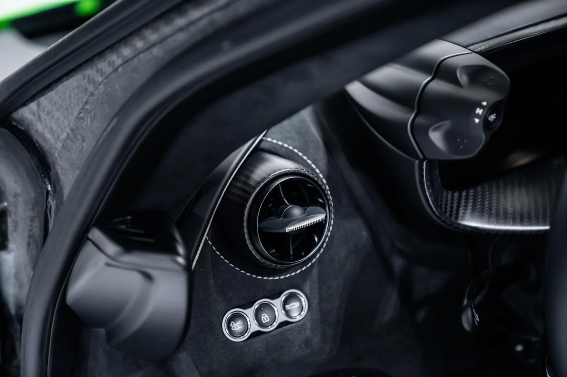 mph014_3438302519_54202d5d3ae20223eb3f16915e87961b_652c64d487