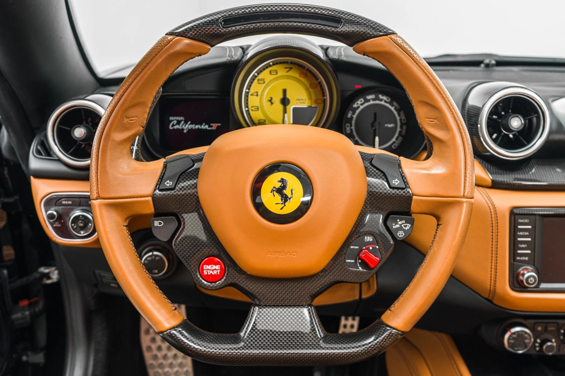 mph014_3444848024_Used_2015_Ferrari_California_T_1772230011_8500e4ce4f