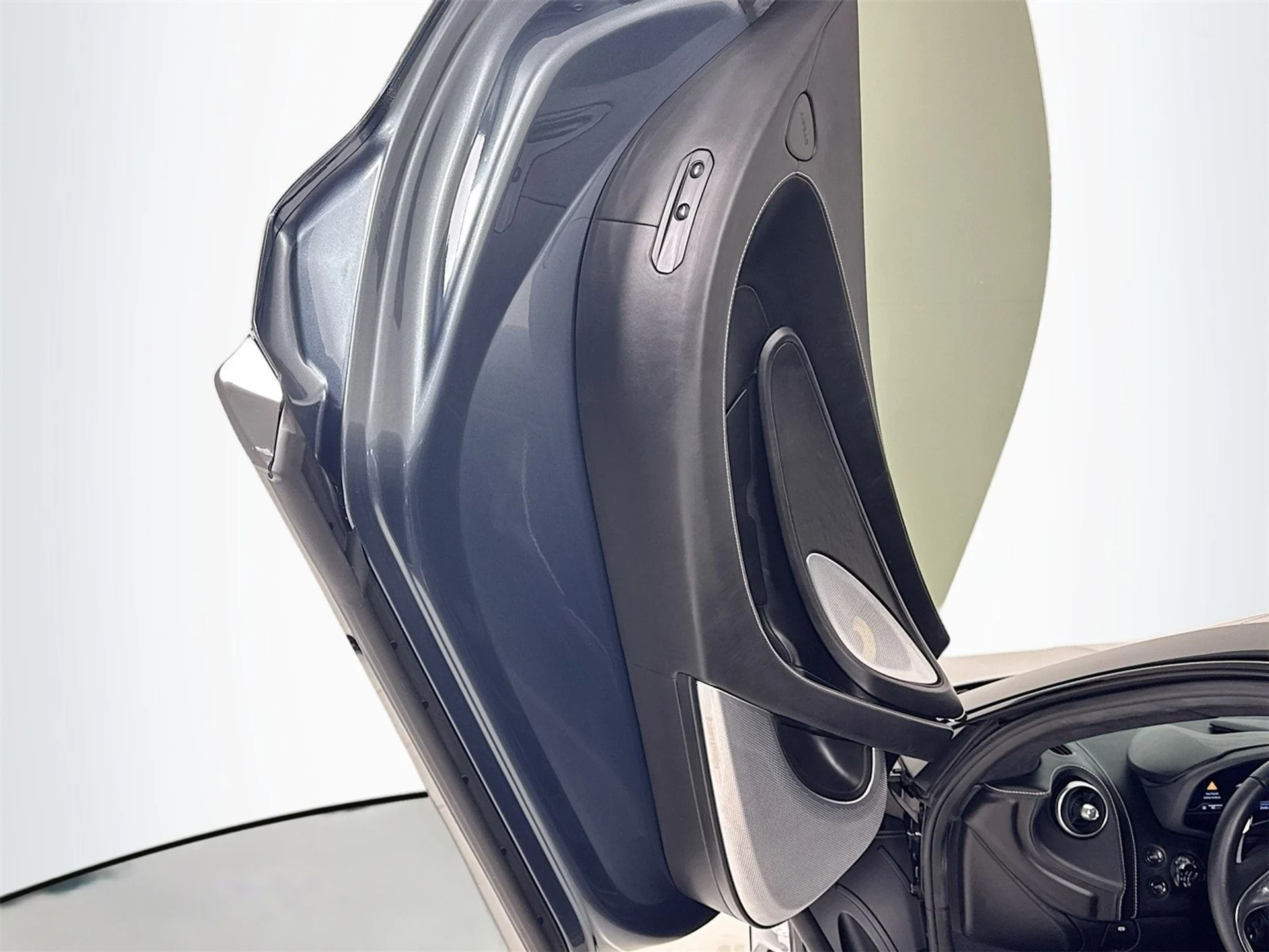 mph014_3445776045_cb9ee529763eca54561521be41a0ac19x_0d62902a64