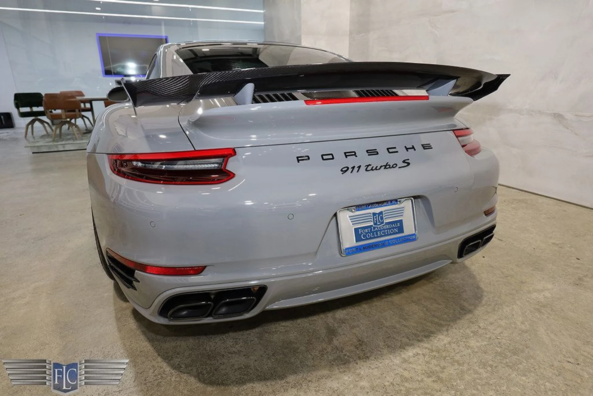 mph014_3456822337_used_2018_porsche_911_turboscoupe_9689_22116353_15_1024_b24b07fe38