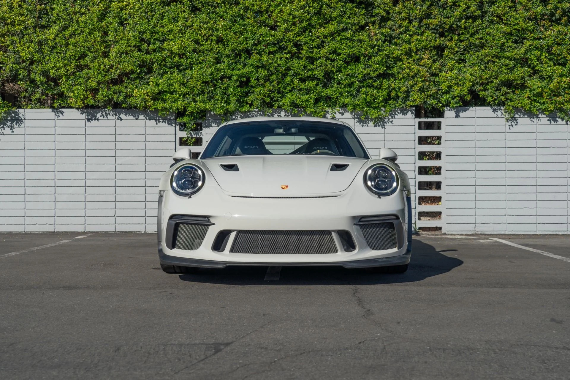 mph014_3461402408_Used_2019_Porsche_911_GT_3_RS_1759431879_a96455a576