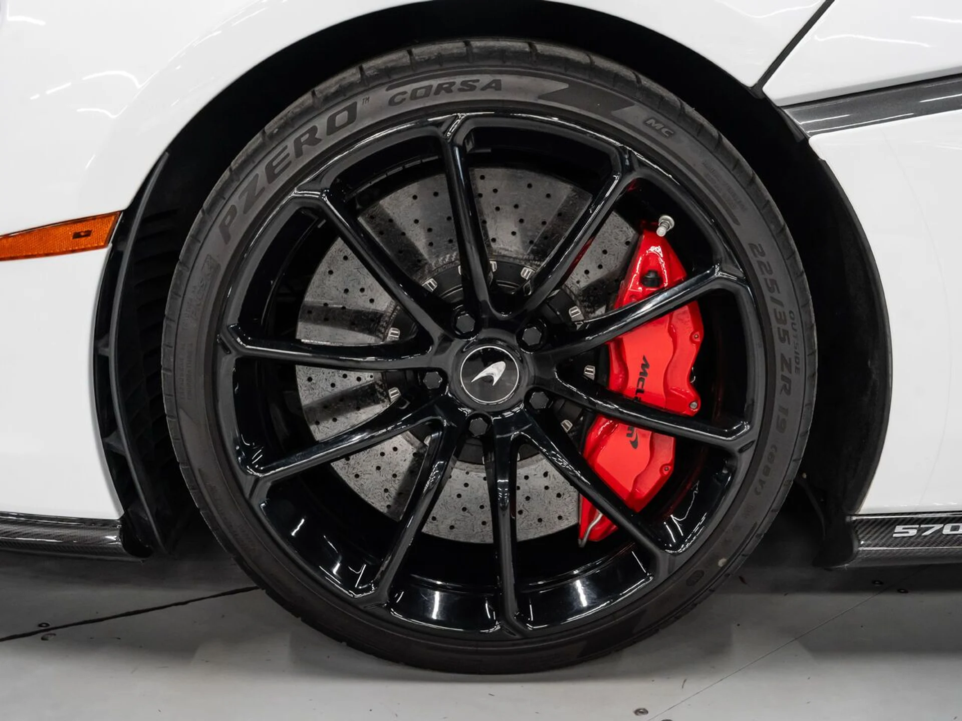 mph014_3461487961_mclaren_570s_2019_80d03d7355
