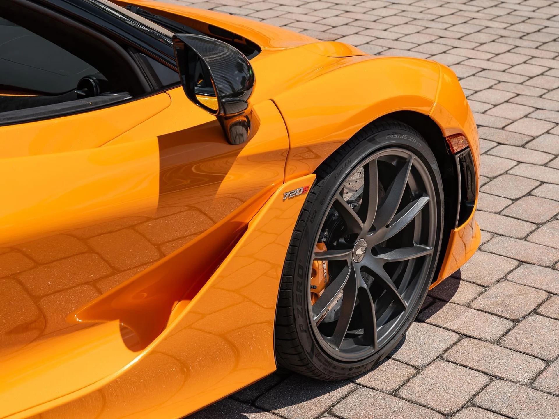 mph014_3463474456_Used_2022_Mc_Laren_720_S_Performance_1778364264_5f33632669