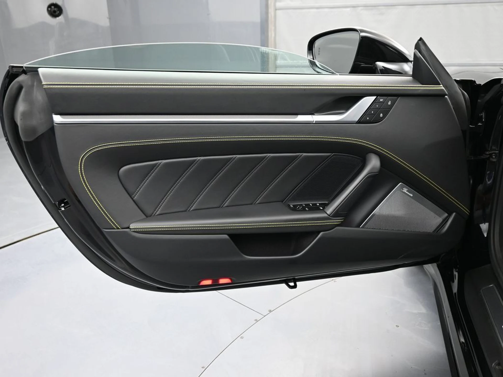 mph014_3464617763_277fbf16_6983_43d5_a8e8_34f6a461924b_77a18a0f94