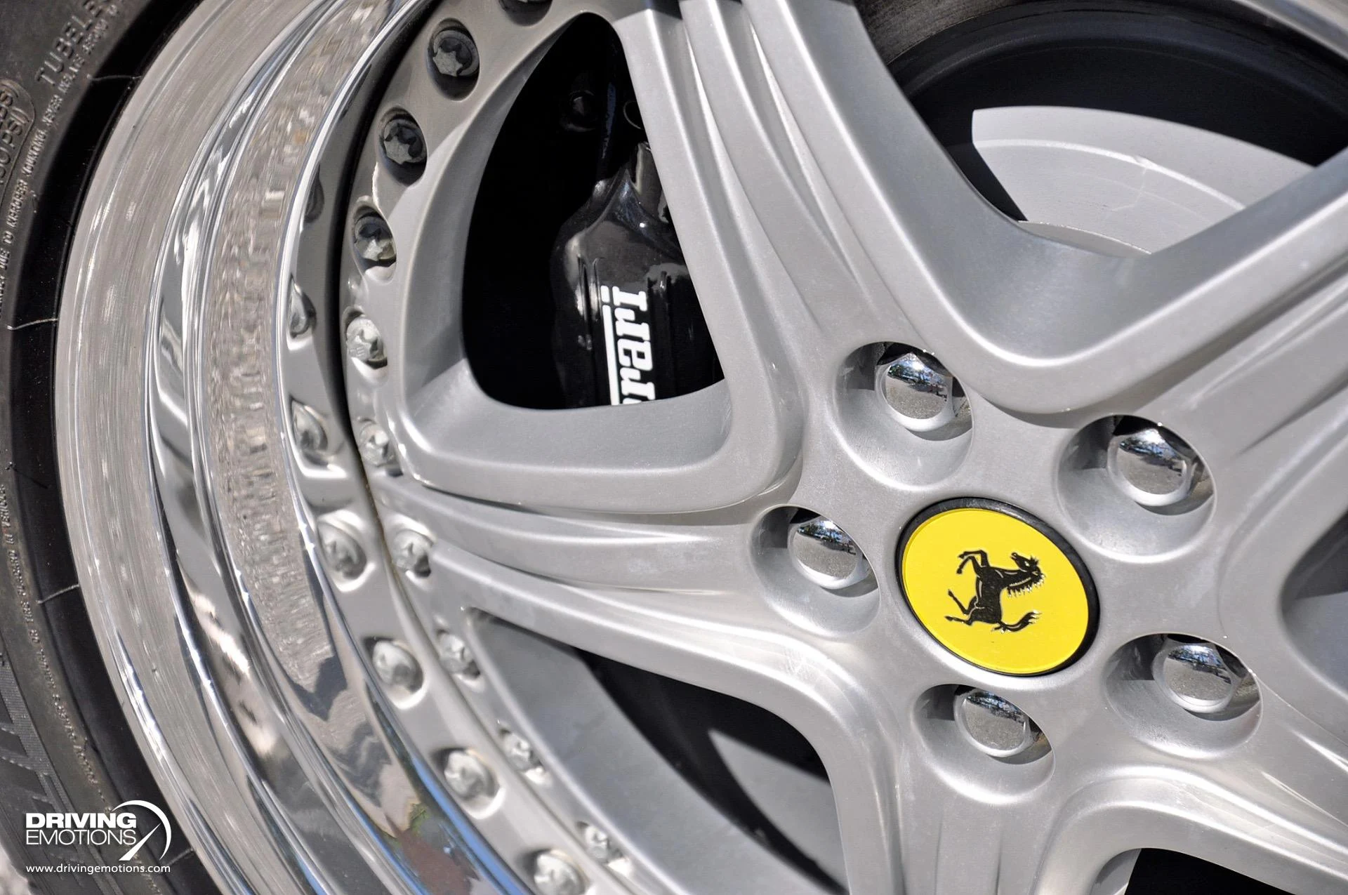 mph014_347282638_284_p15_l_f2a84da3b8