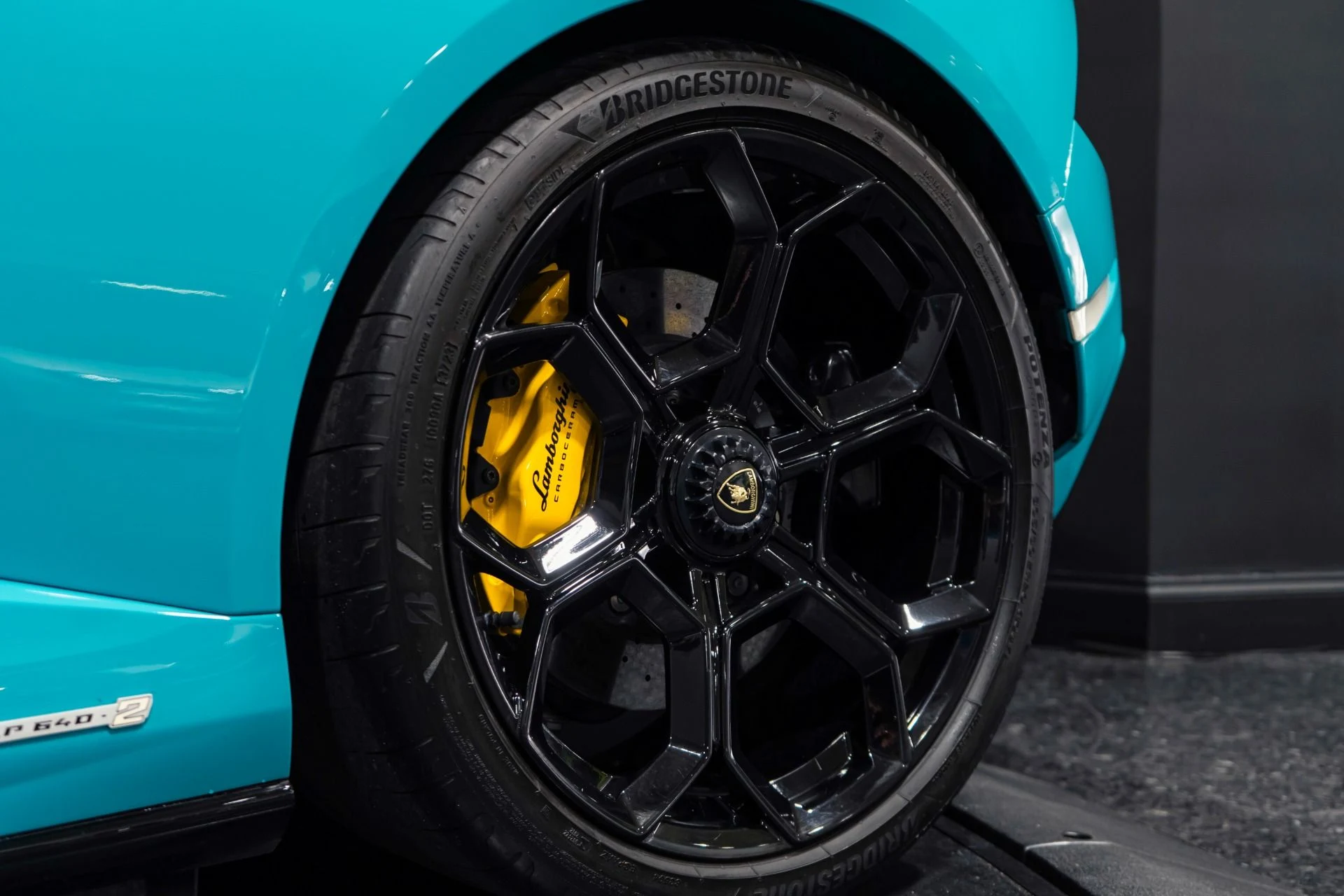 mph014_3480422712_Used_2023_Lamborghini_Huracan_Tecnica_Ad_Personam_Blu_Glauco_1770773023_62aa0ff072