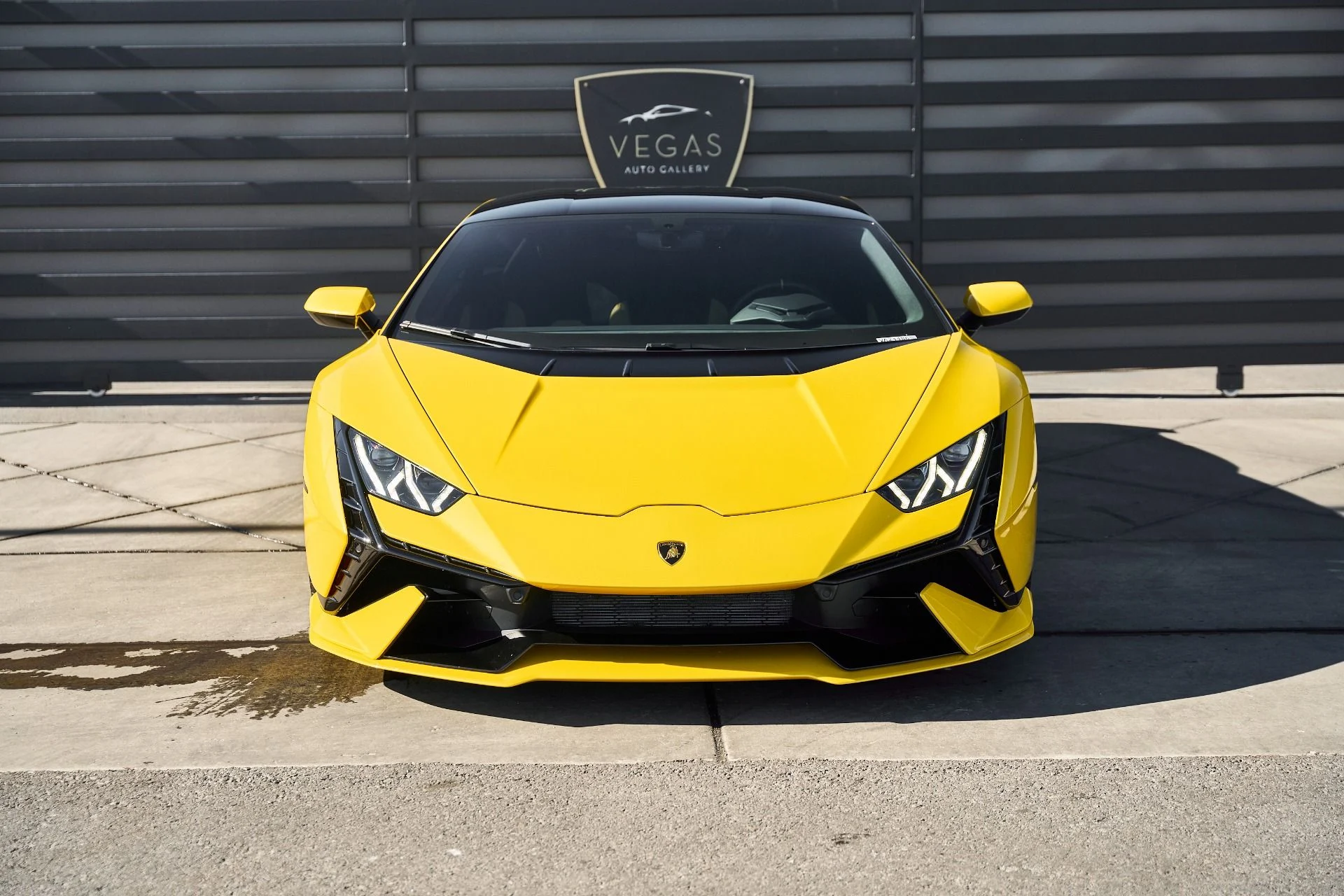 mph014_3485109830_Used_2023_Lamborghini_Huracan_Tecnica_1768616108_2cccd001f1