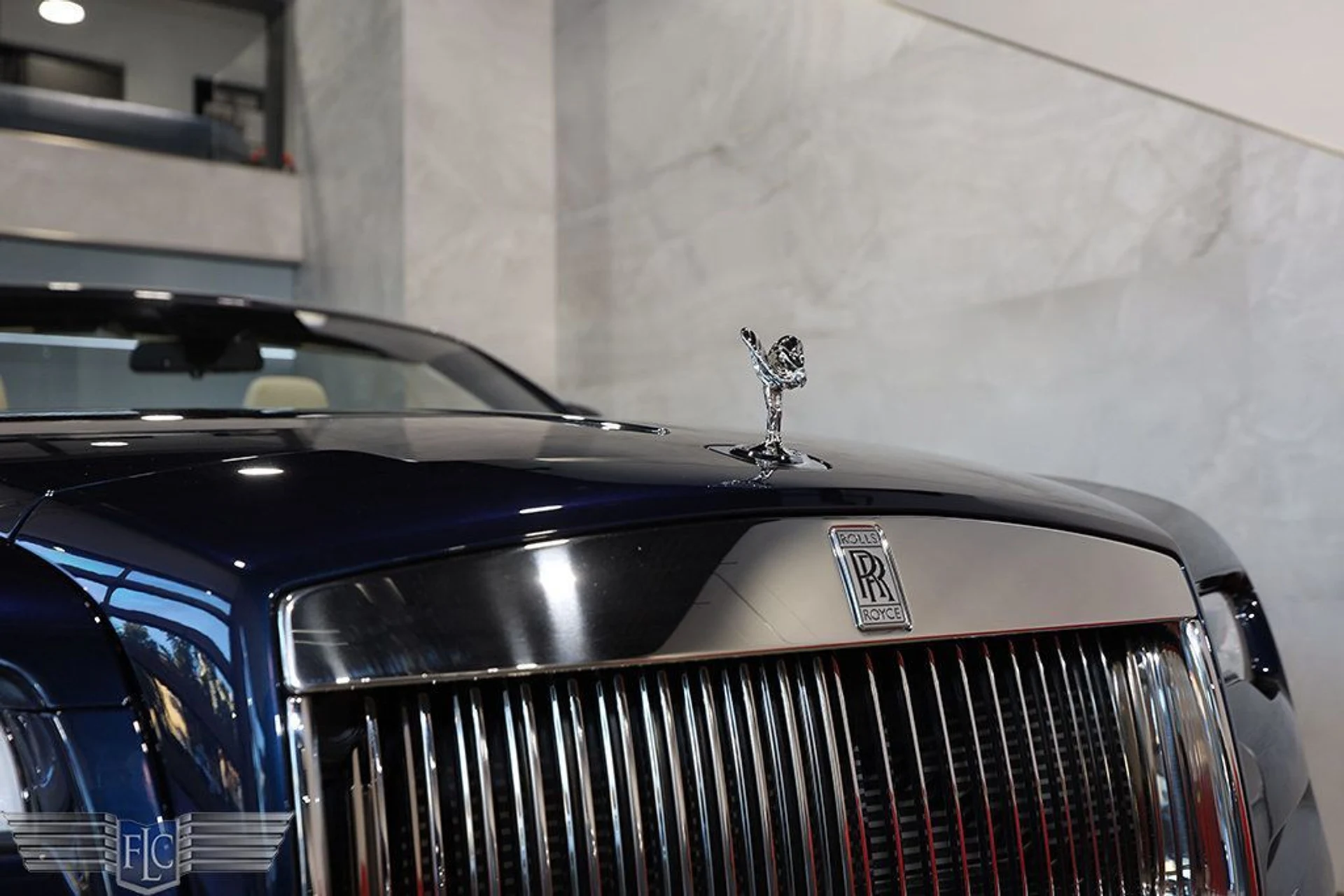 mph014_3493373876_used_2016_rolls_royce_dawn_2drconvertible_9689_23037962_15_1024_8394406372