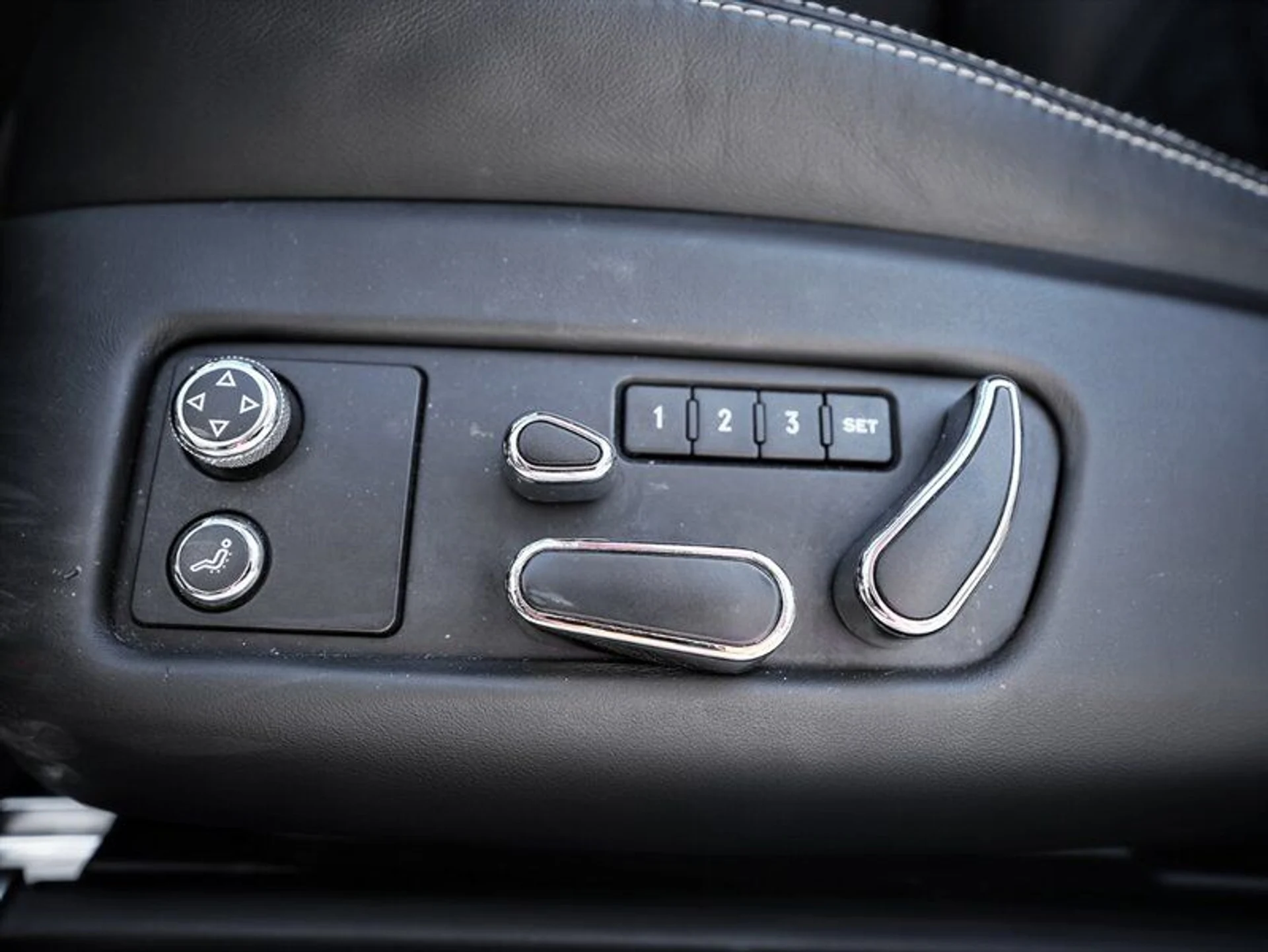 mph014_3493892681_3afa1f2c78_800_b4e93a20b7