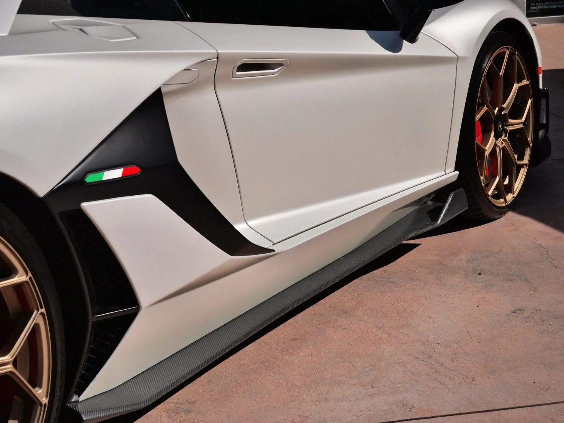 mph014_3496309225_32a014bfee334eed05bced7220630068x_6dc5a51344