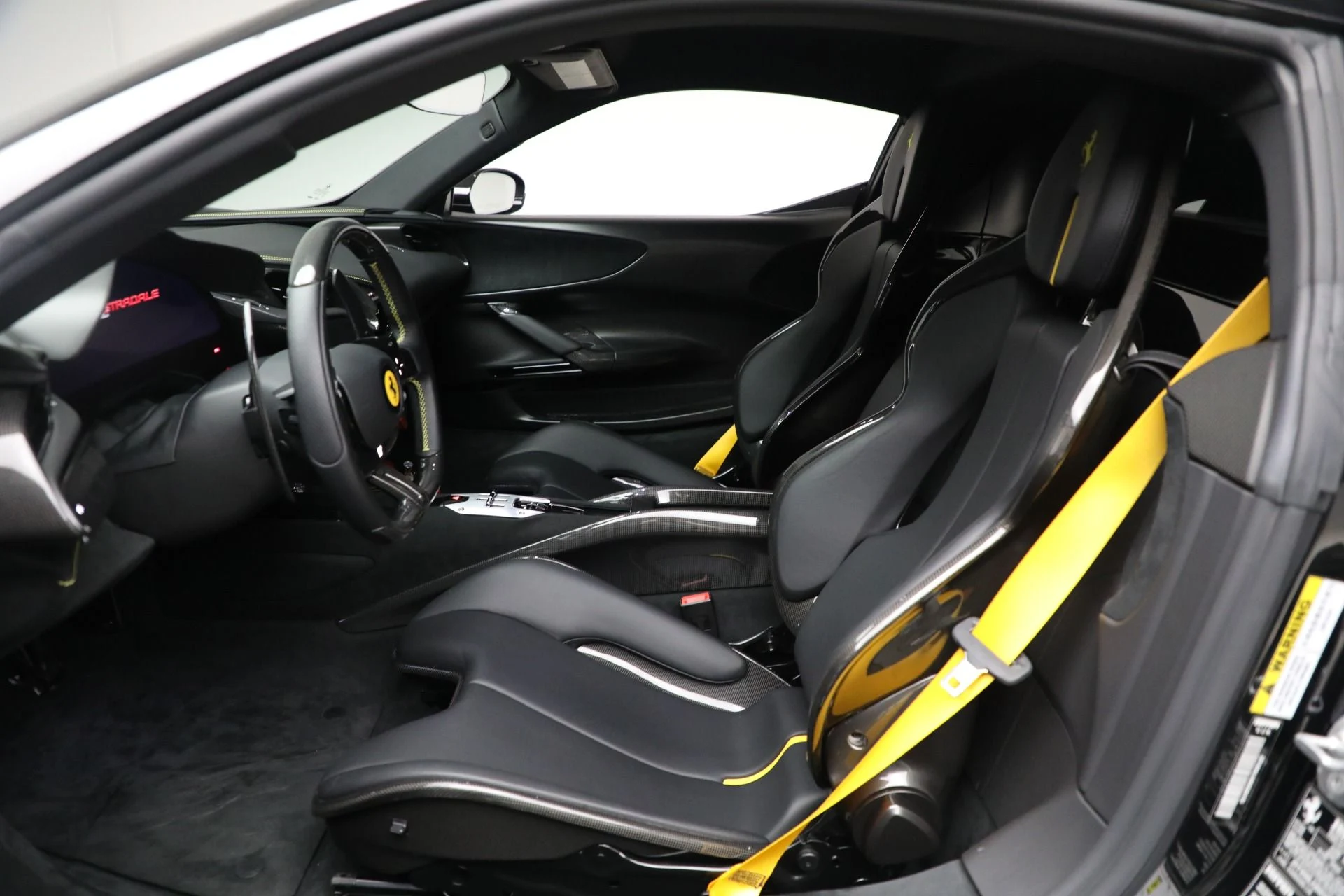 mph014_3503874938_Used_2022_Ferrari_SF_90_Stradale_b6f30d6995