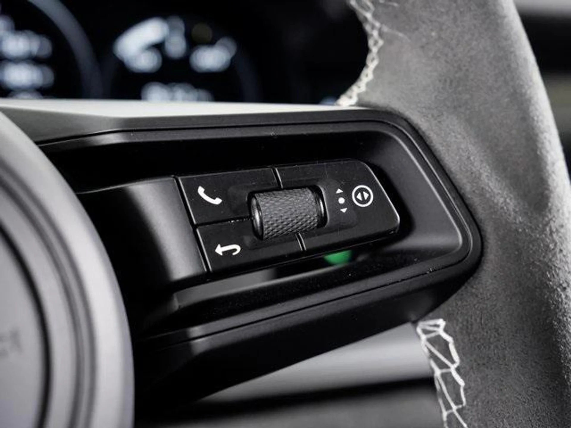 mph014_3509734595_Wze_Vq_Yi_QP_7n_Pkioq_Ec3_Of_R_Jn1g_8aa7c8ad7f