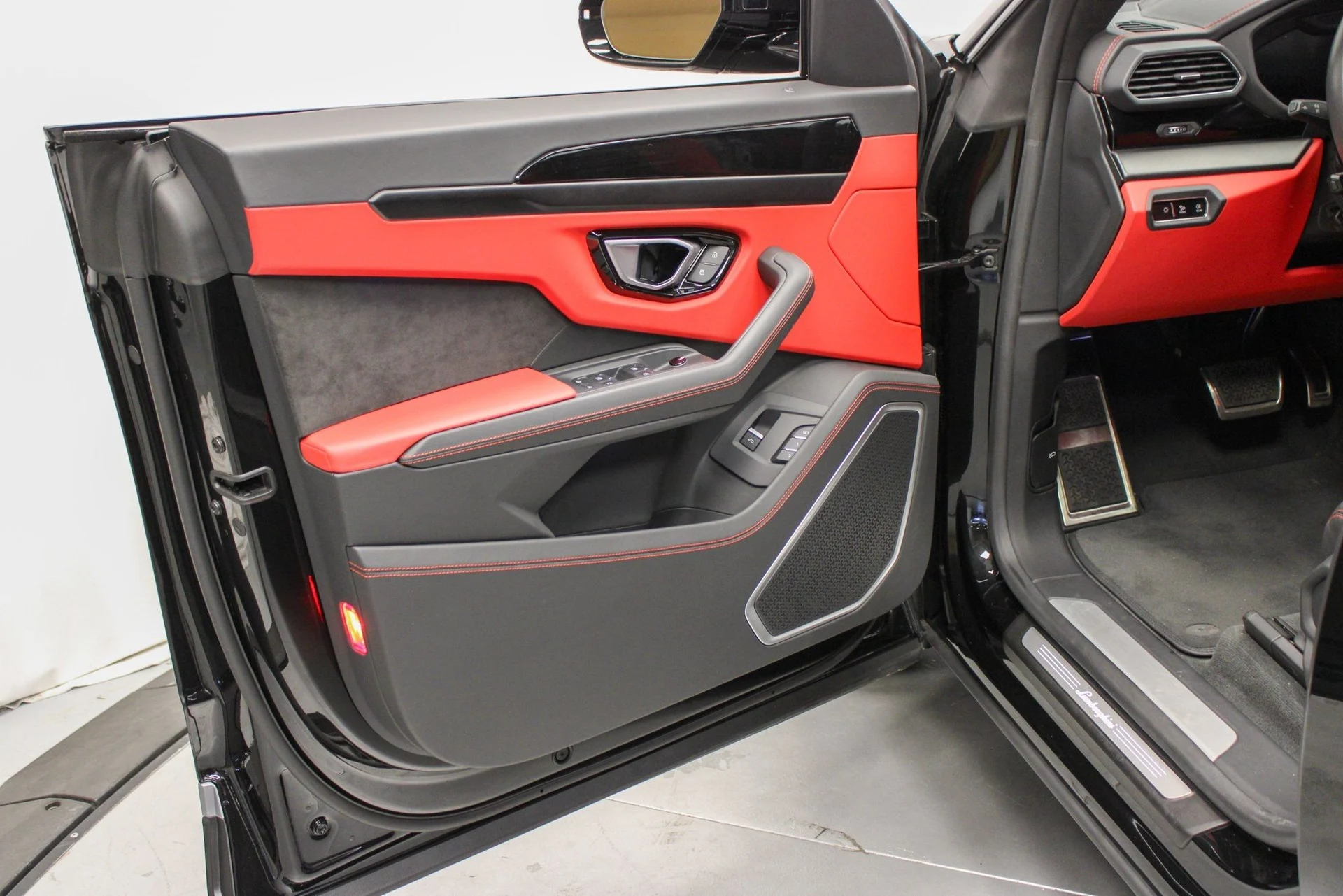 mph014_3510895887_80c5299a06355ec50ef6e3084a97b8a8_b5d165e797