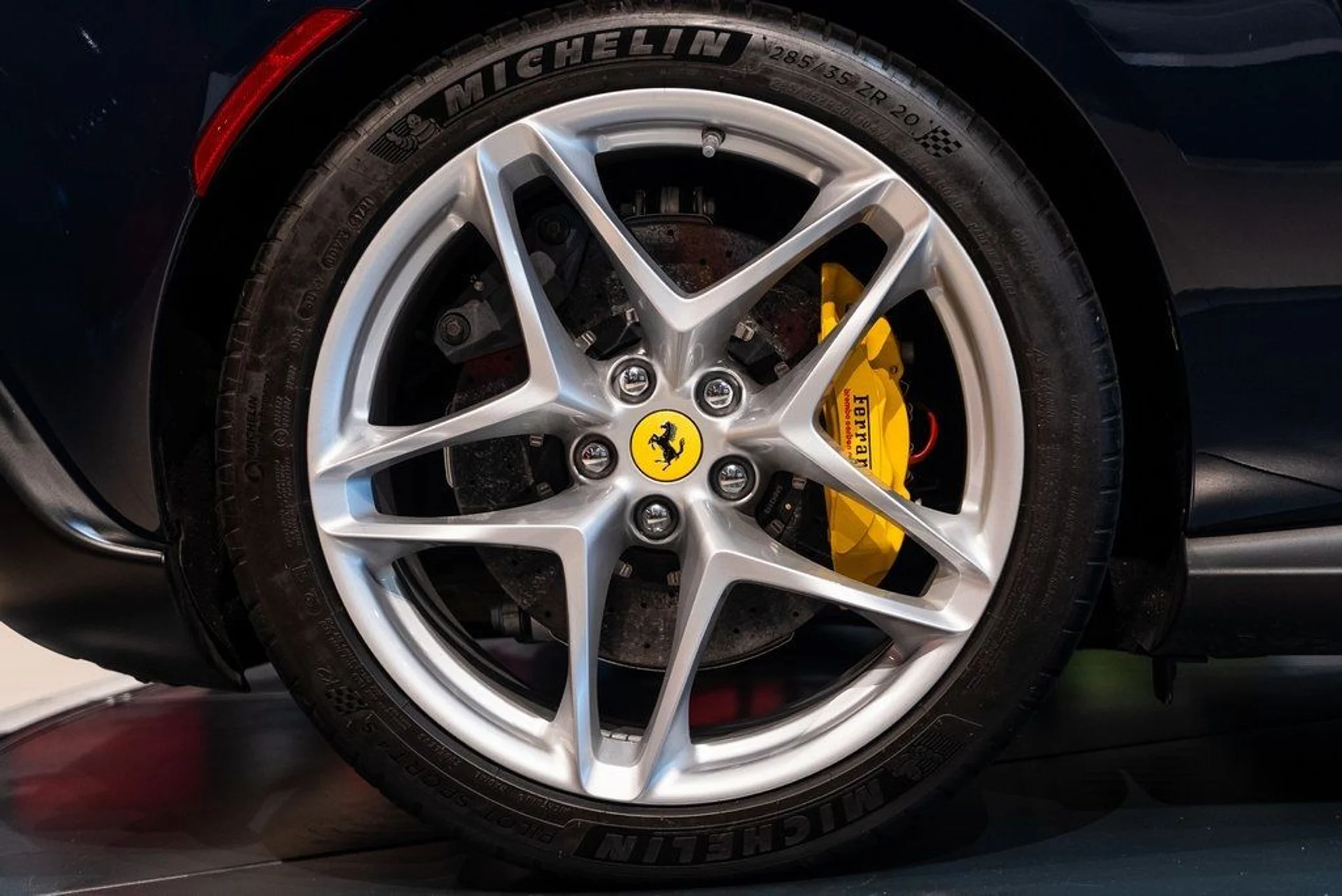 mph014_3512135906_d72b14ada2e7ad94de7e28fe0de98ca1_523a0fab75