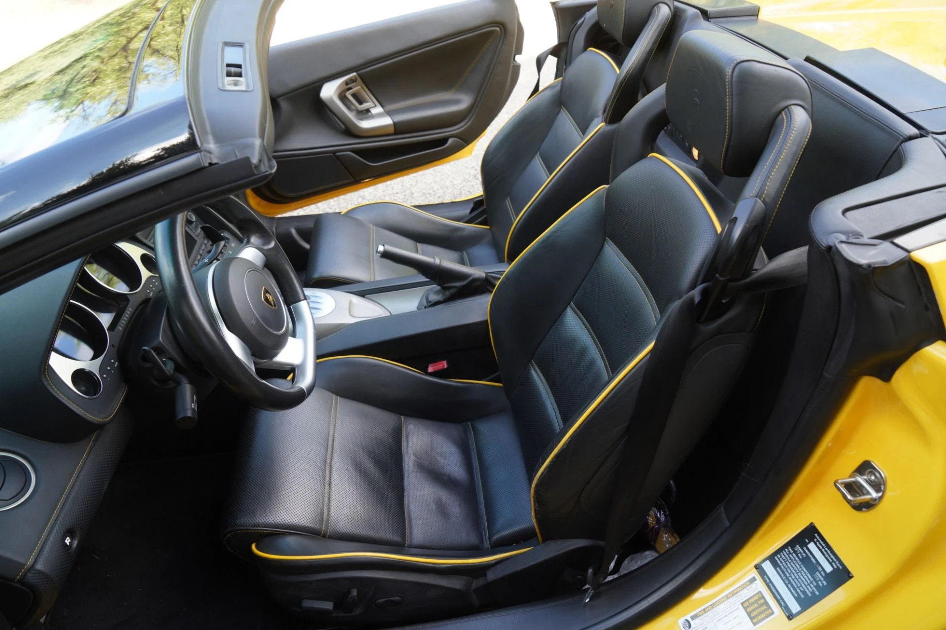 mph014_3513092108_Used_2007_Lamborghini_Gallardo_Spyder_1787166889_e07083c552