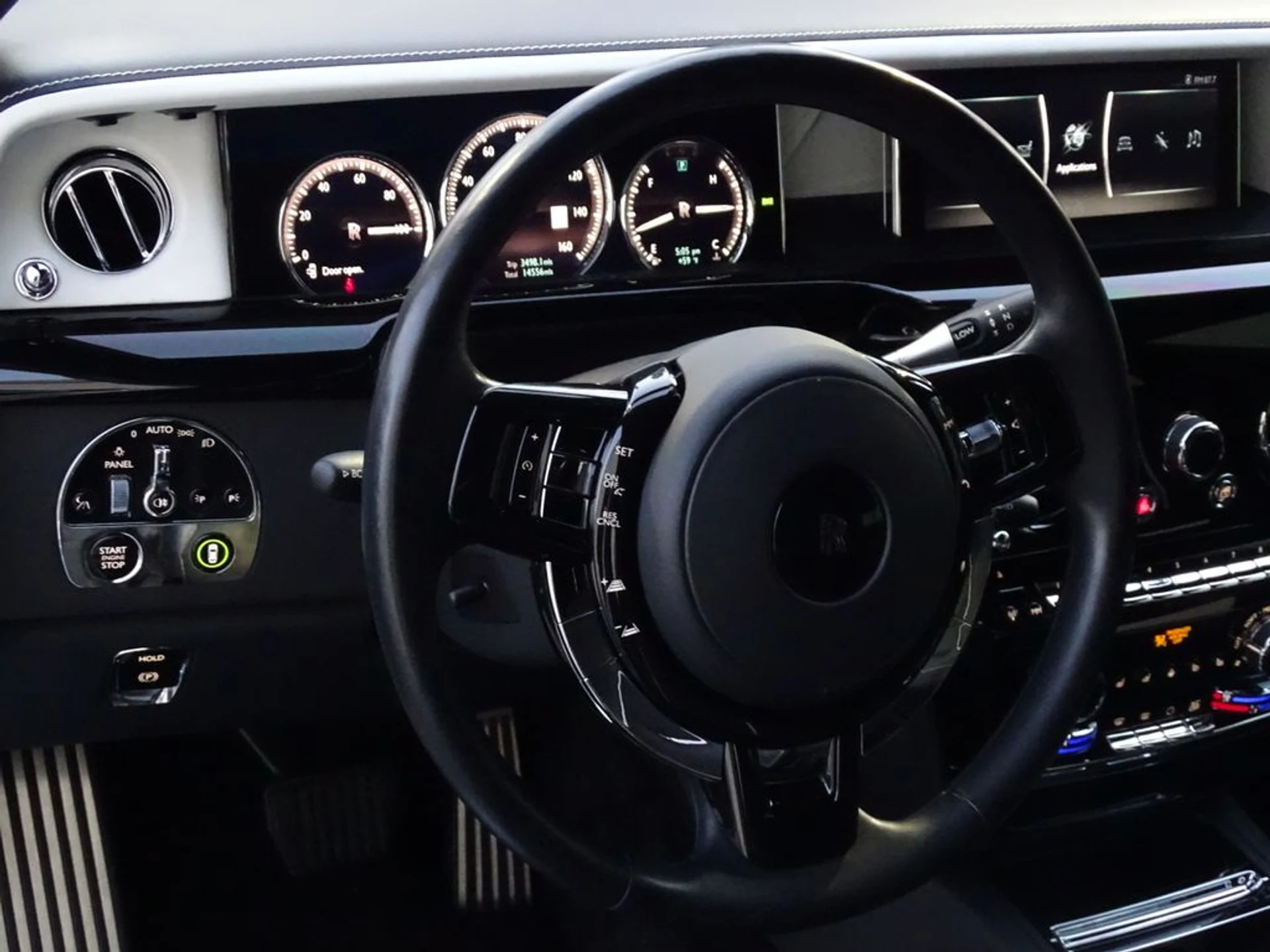 mph014_3516717794_134fb76d596018a6a4876758df9d7bc6x_316d288a69