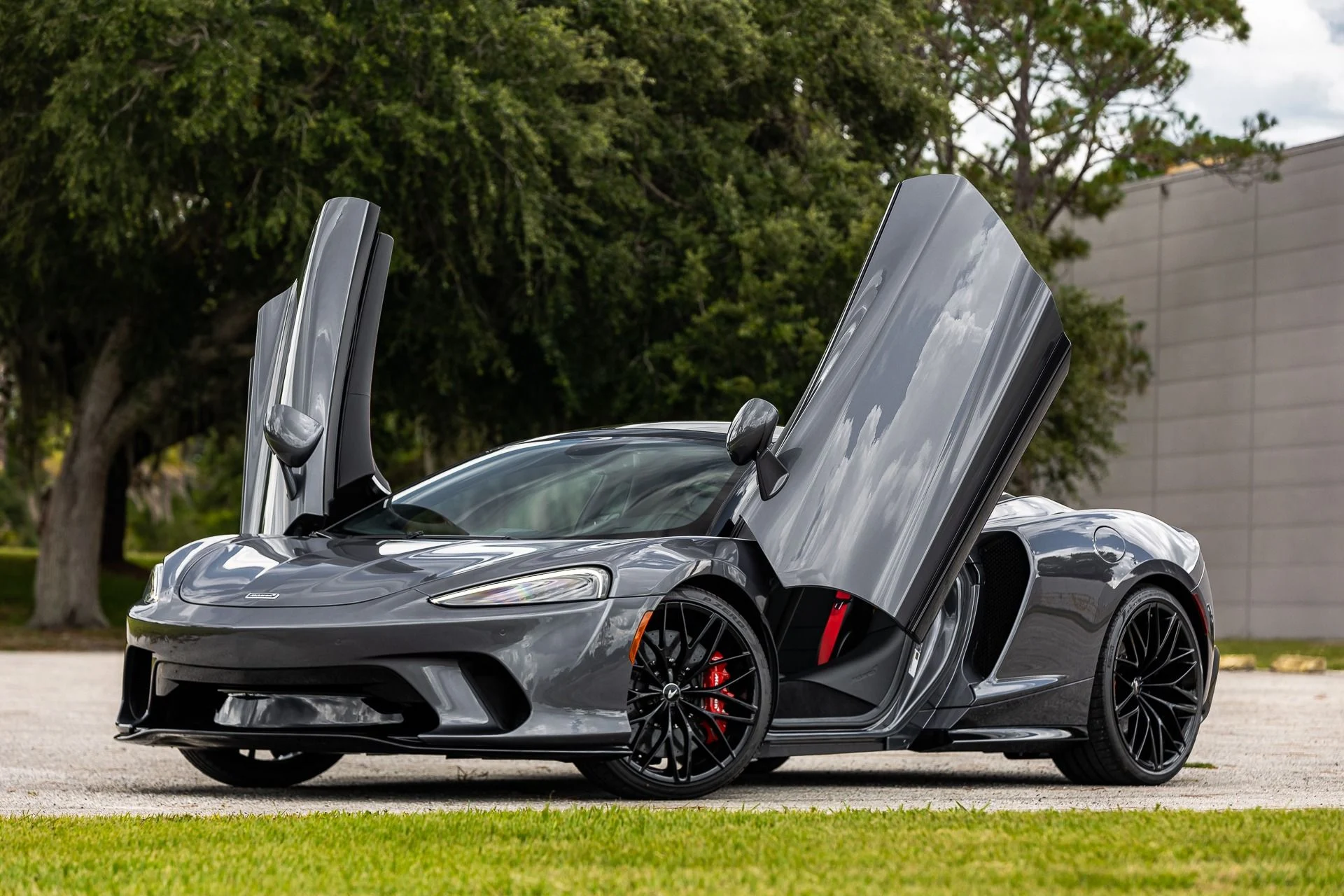 mph014_3536356813_Used_2023_Mc_Laren_GT_Luxe_b2887d36db