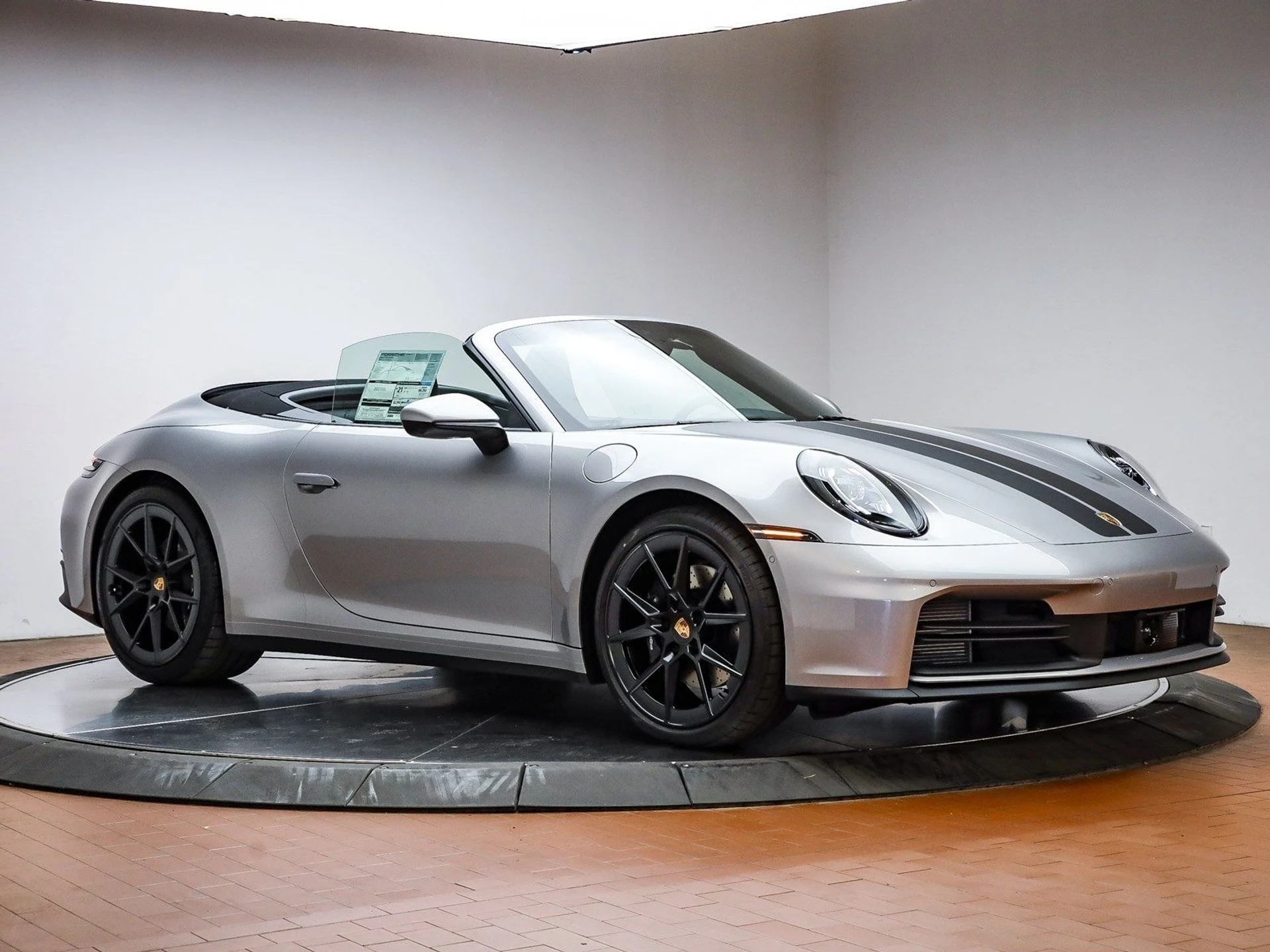 mph014_354401989_4a67a68bc65b50a068d5c08b7a9c1290x_e5e95f9432