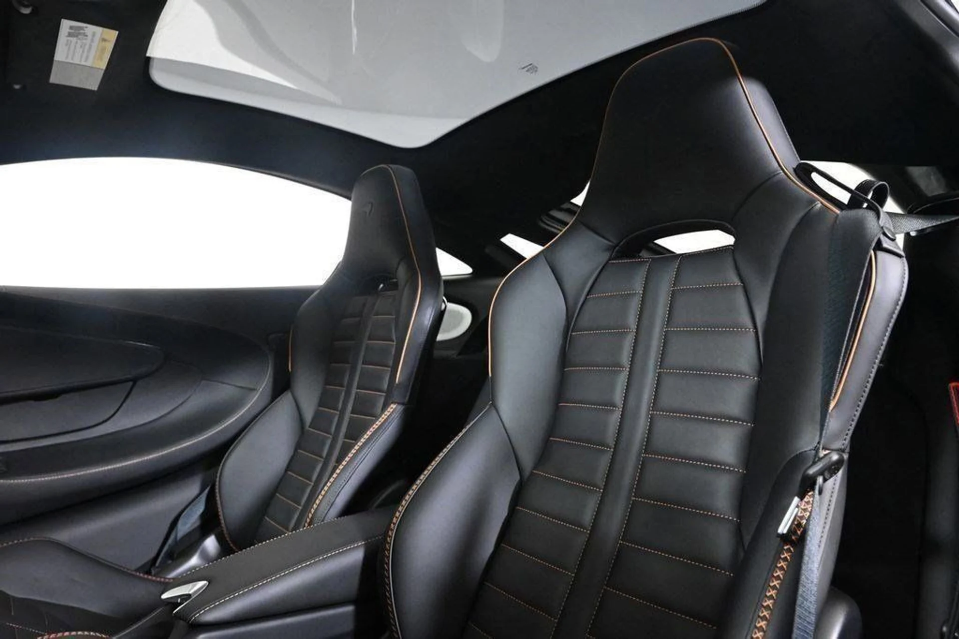 mph014_3546289829_new_2025_mclaren_gts_techluxcoupe_11350_22948321_14_1024_f4e58aa712