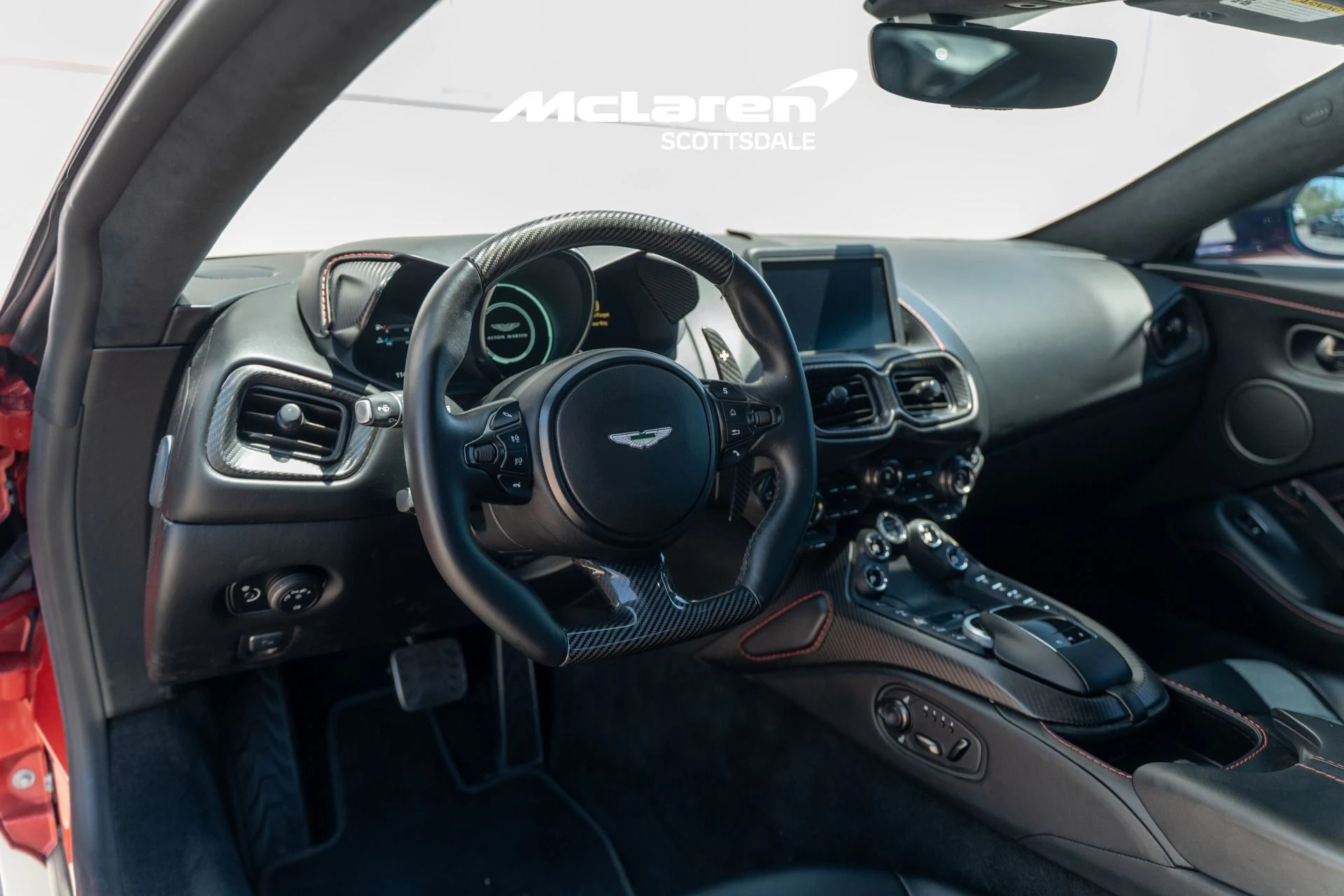 mph014_3551710050_Used_2019_ASTON_MARTIN_VANTAGE_1784912877_94ba745f15