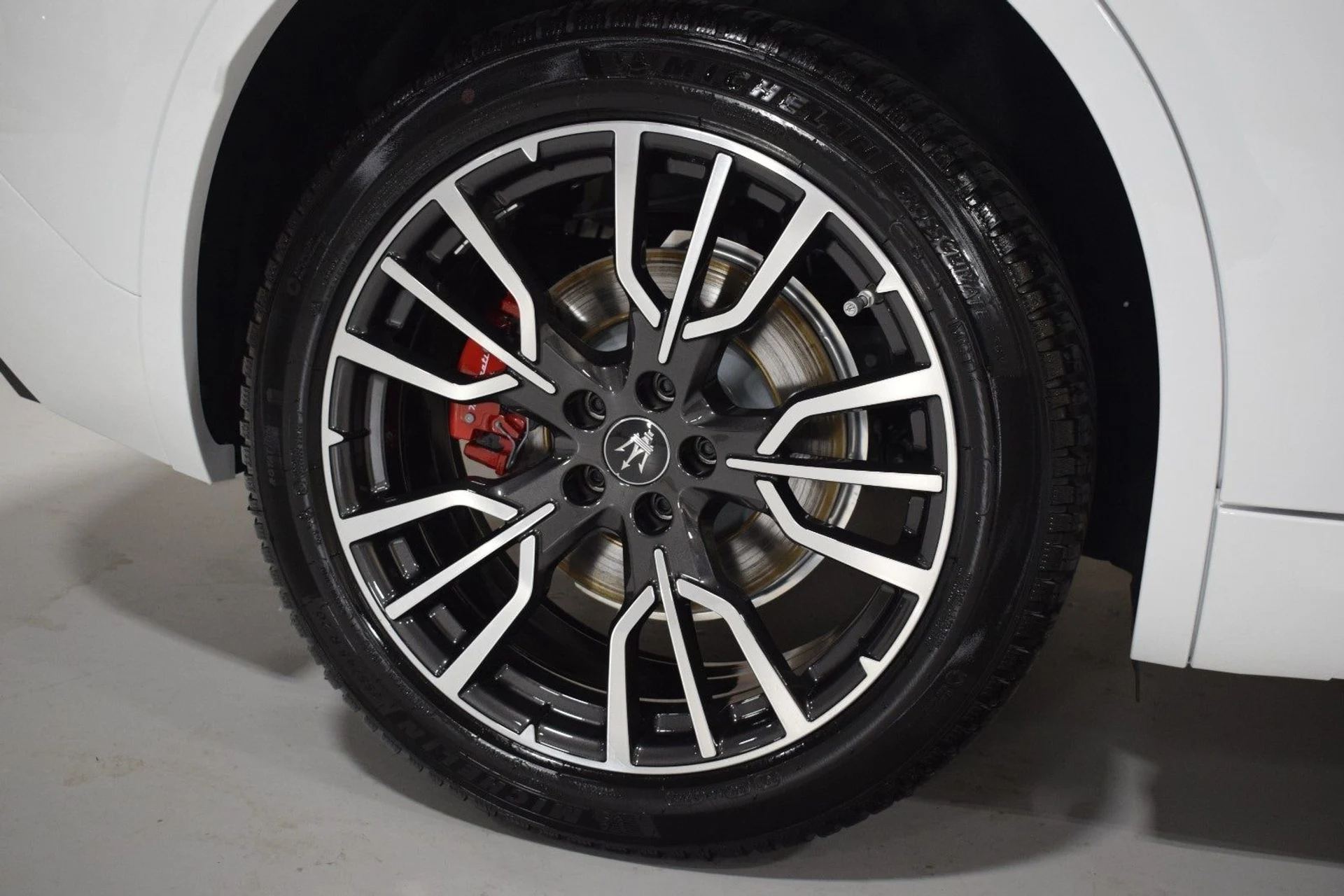 mph014_3560295036_0b610d5c602e6ced16eba450e1b5615ex_adc20c60cd