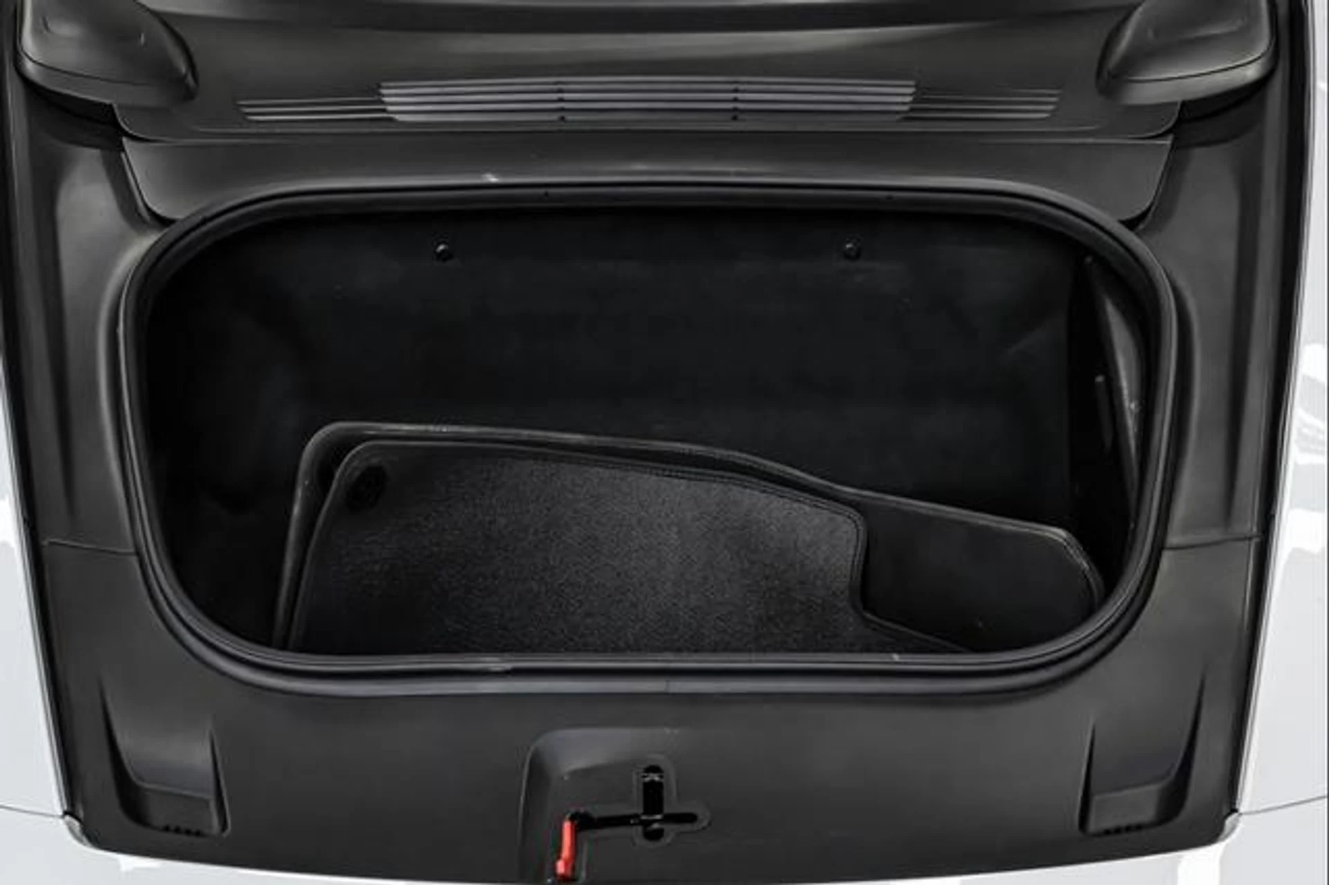 mph014_356853059_t7a_Ul9kvpy_UCX_Wdua_AVO_Ojver2g_2744397109