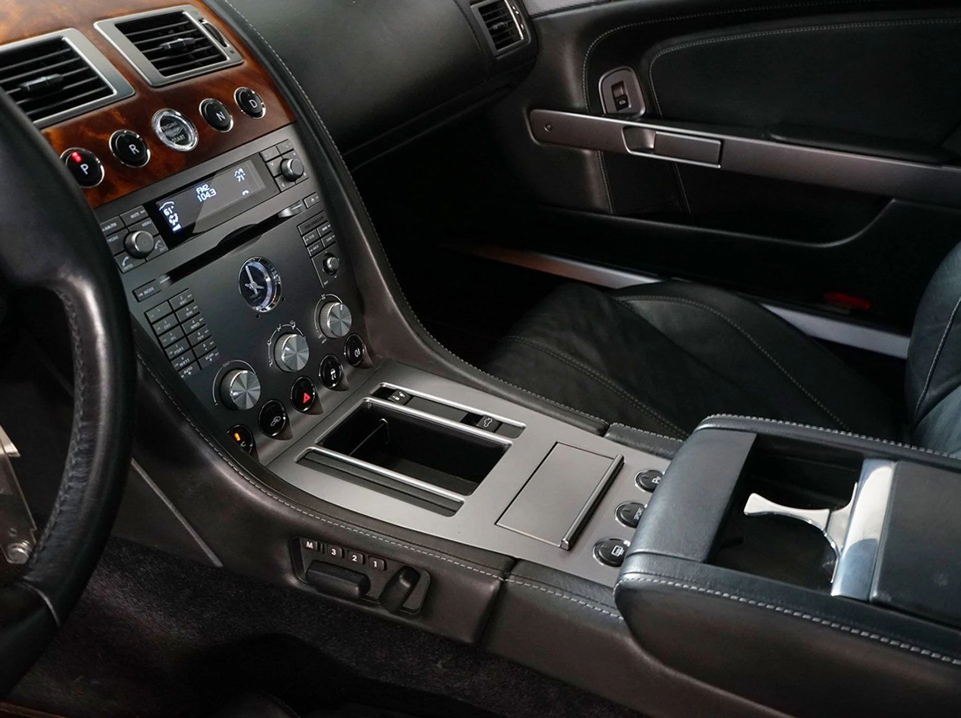 mph014_3571329216_a27c417734bec63e53b9b31b70e45045_c0c177986a