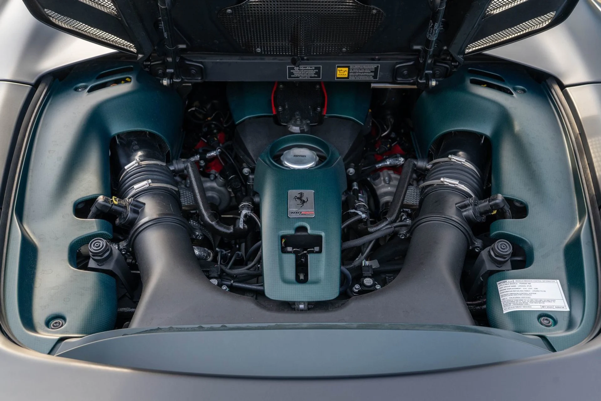 mph014_3577384809_6d066338d392408e9b61485a58e2f2a2_a31861e714