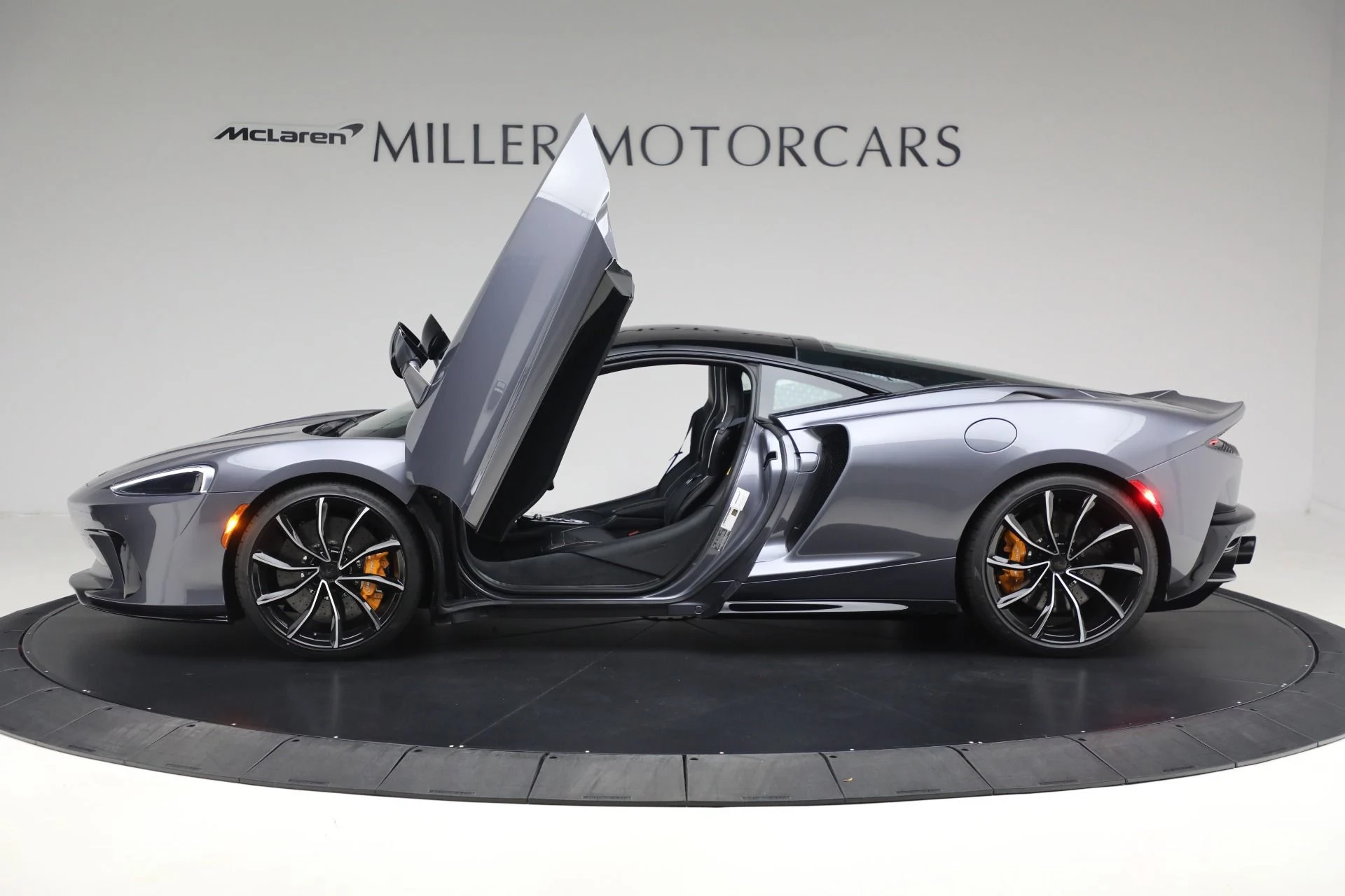 mph014_3589081953_New_2025_Mc_Laren_GTS_Tech_Lux_fef5474dc2