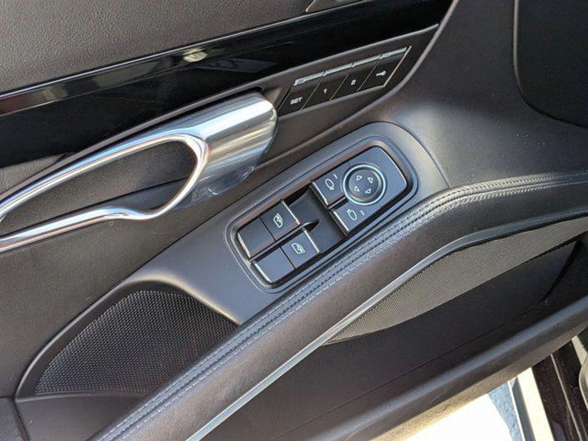 mph014_3596410945_Q9j10_Gs9_C_cxi_N_Ec_Yxiuv_Atzp_U_4599fe2c6c