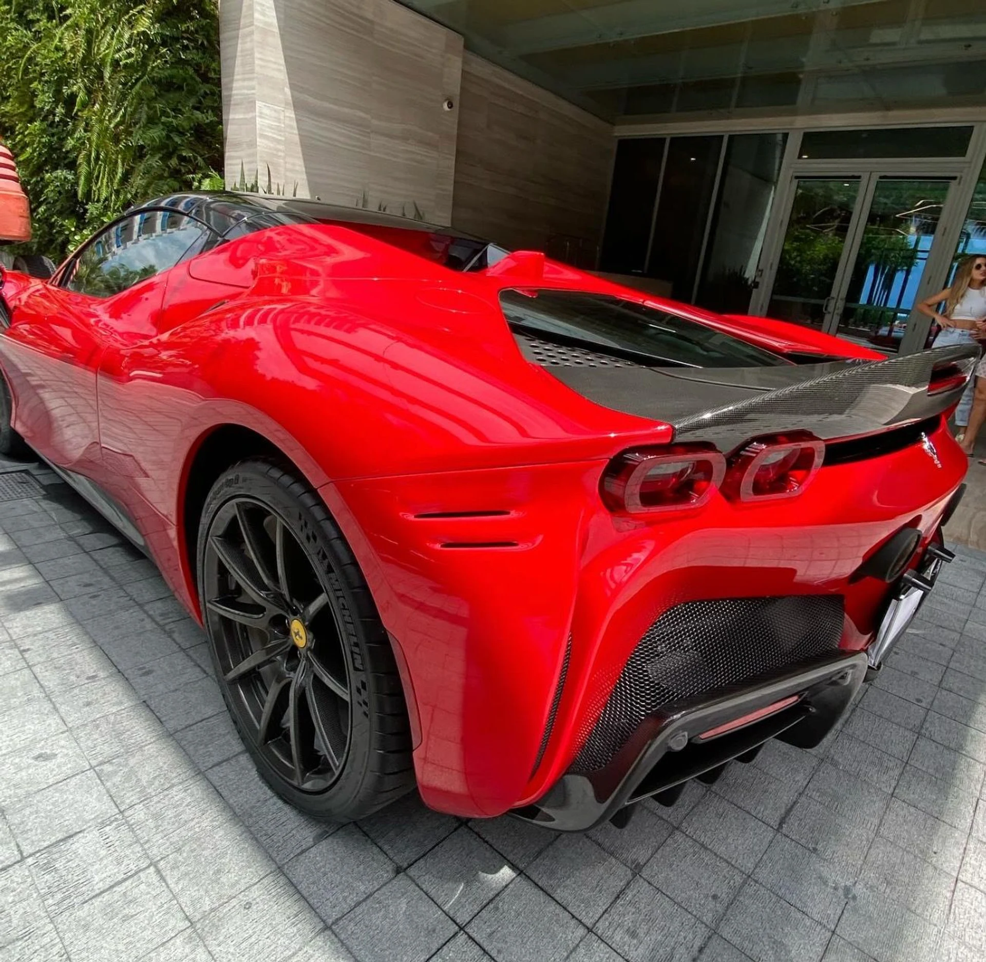 mph014_3599512707_Used_2023_Ferrari_SF_90_Spider_1758758227_91050b9540